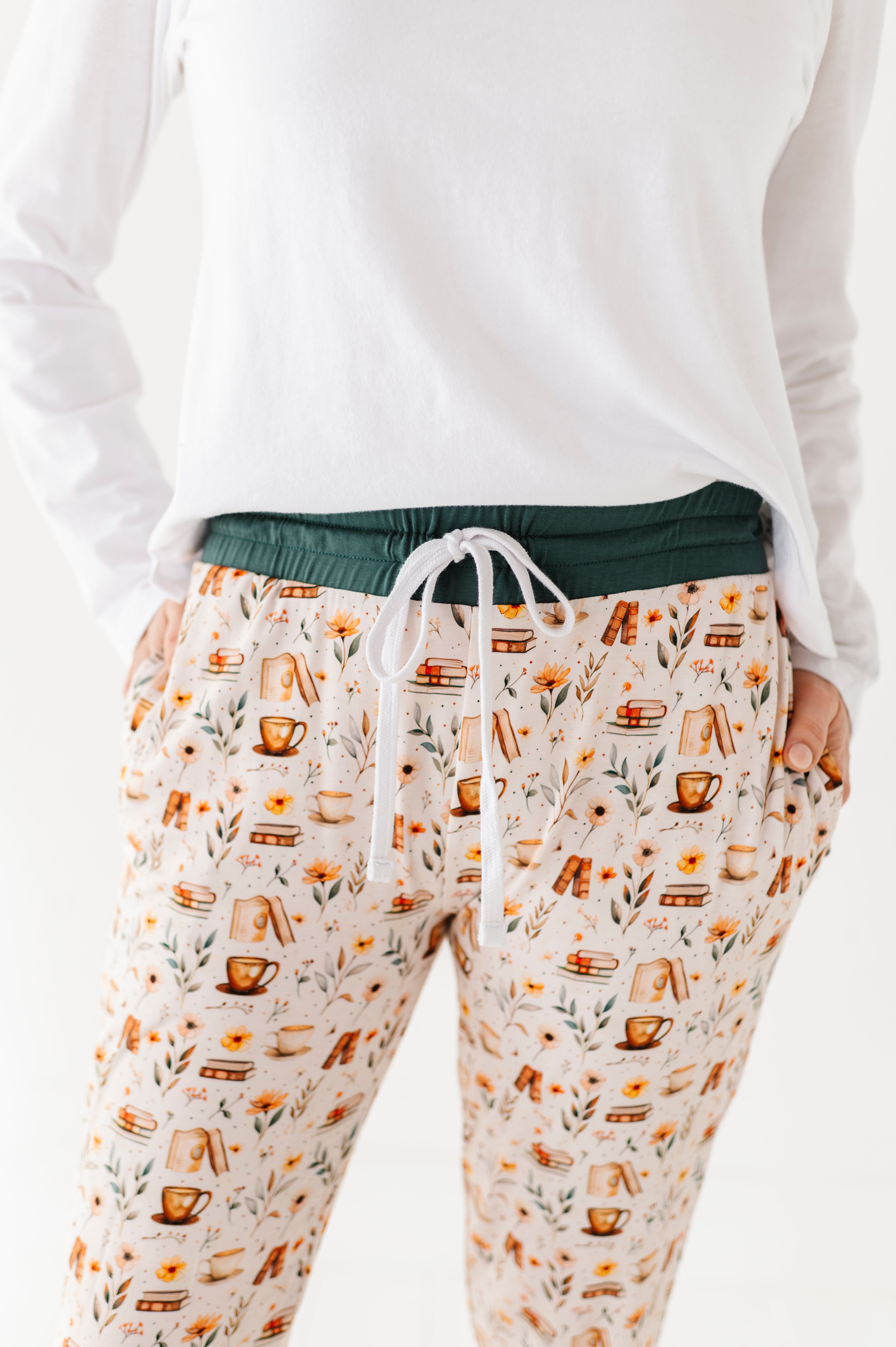 WOMEN'S SLEEPY PANTS - PERFECTLY BREWED