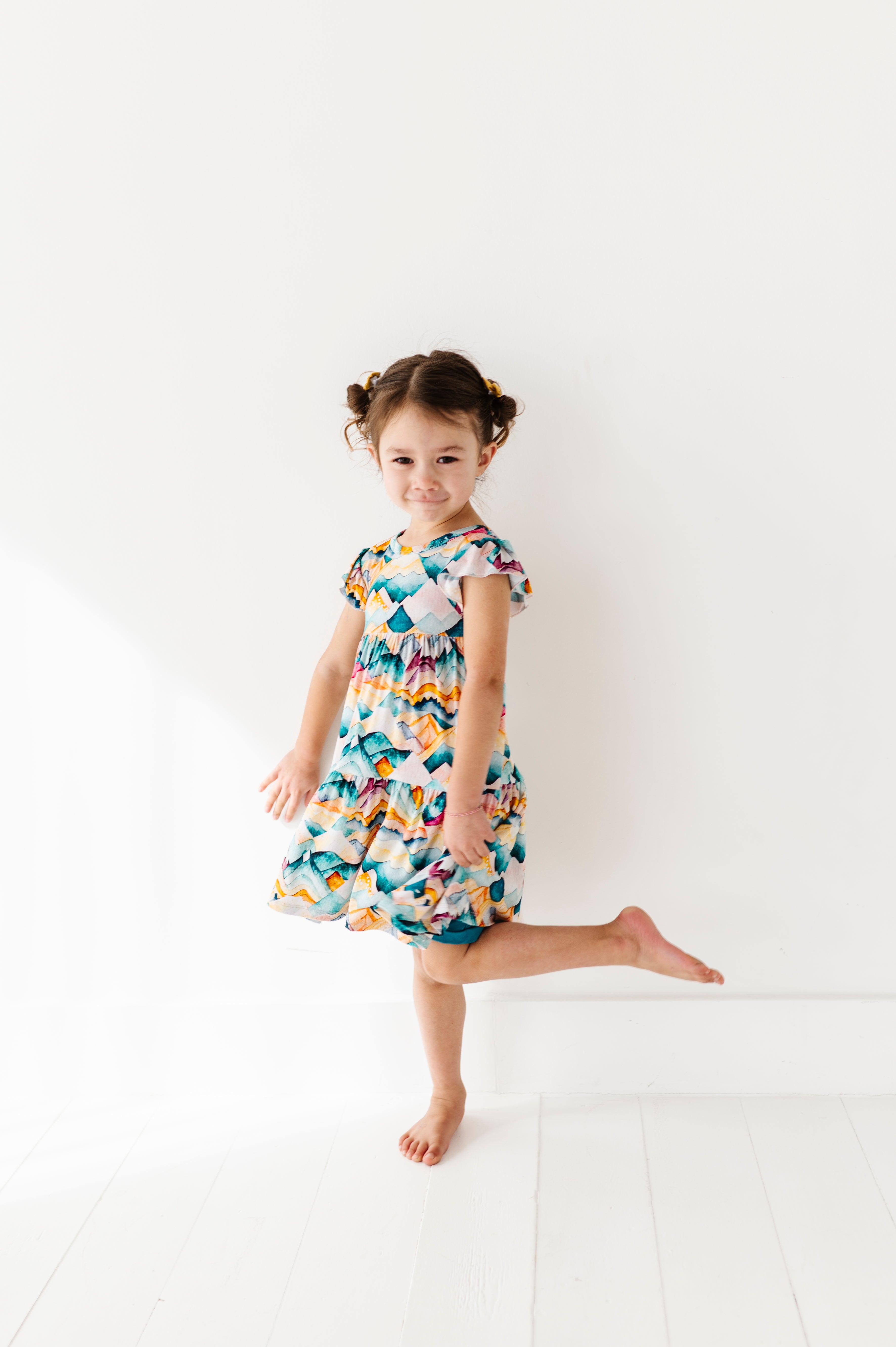 TIERED FLUTTER SLEEVE TWIRL WITH SHORTS - SPRING MOUNTAINS