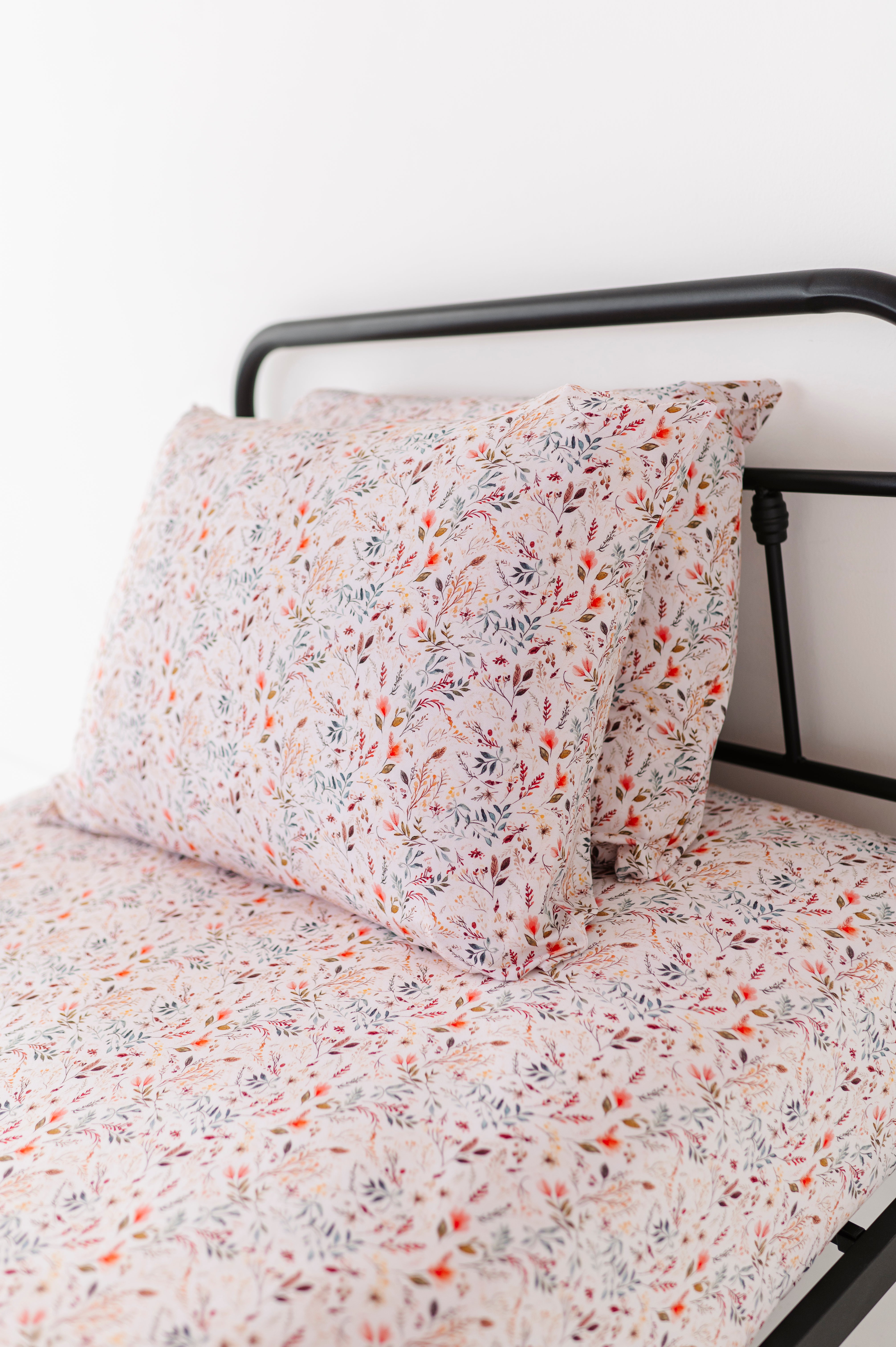 STANDARD PILLOWCASE SET - FALL FOLIAGE