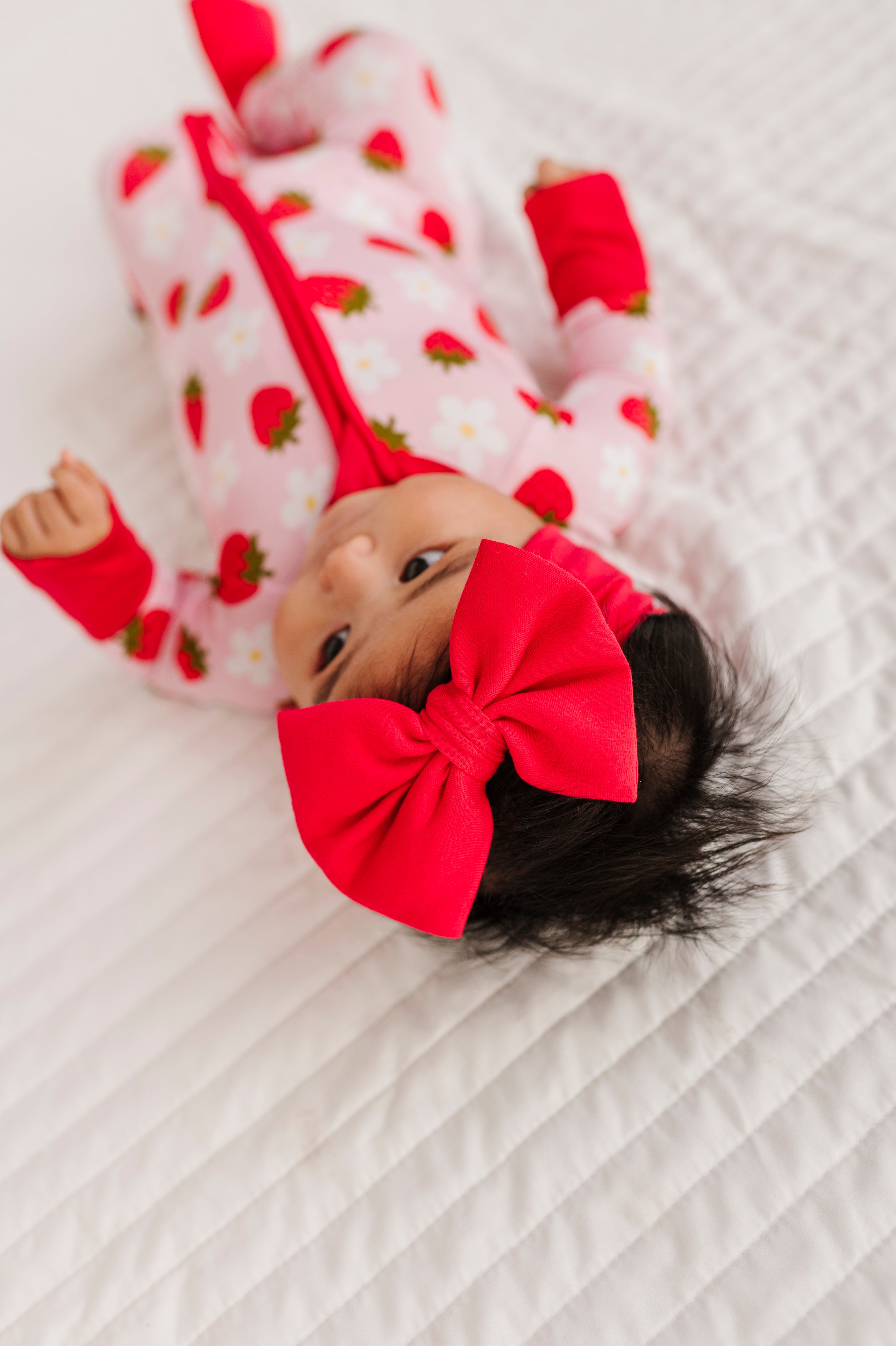 SOLID BOW - STRAWBERRY FIELDS