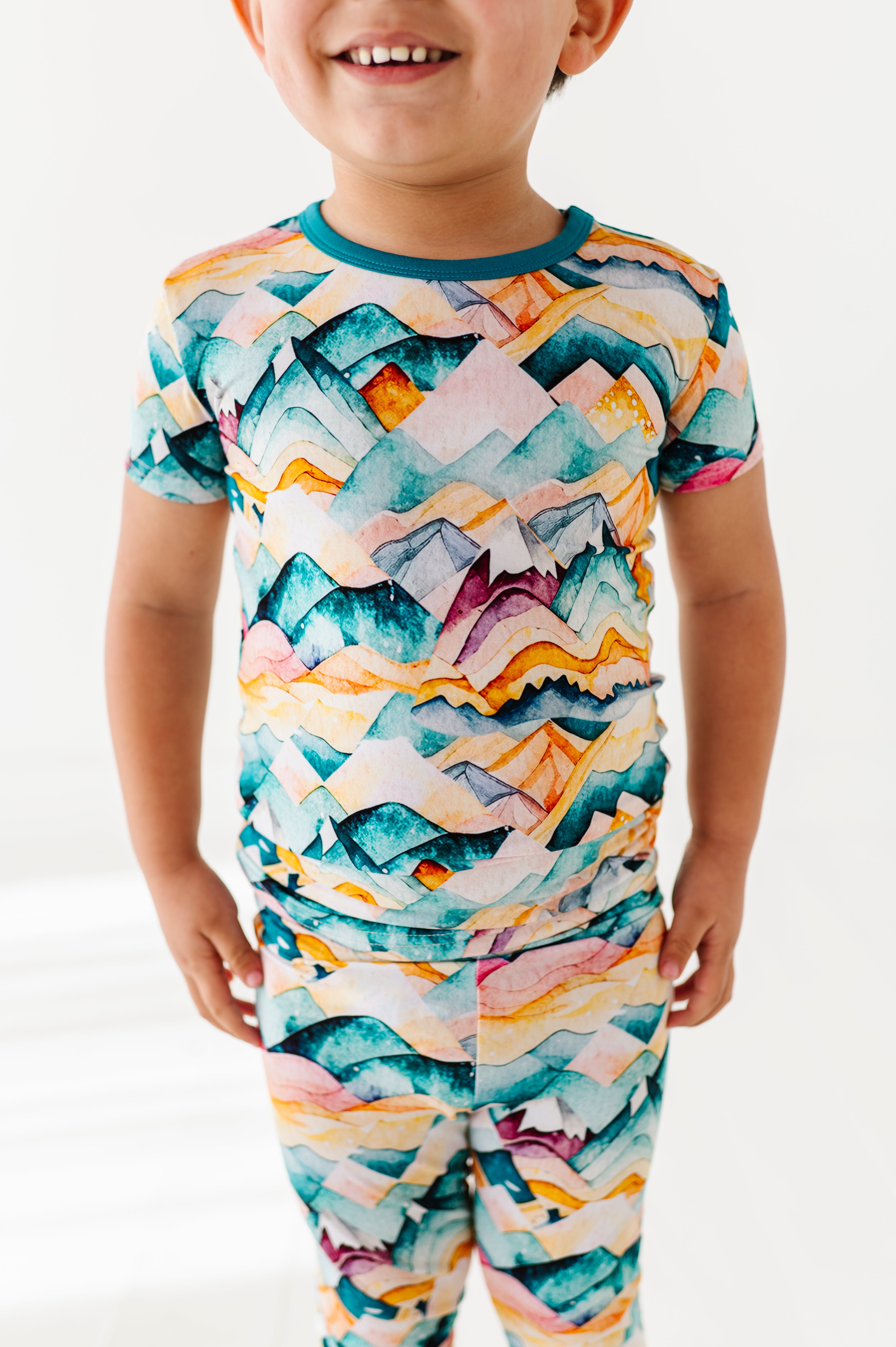 TWO PIECE SHORT SLEEVE WITH PANTS JAMMIES - SPRING MOUNTAINS