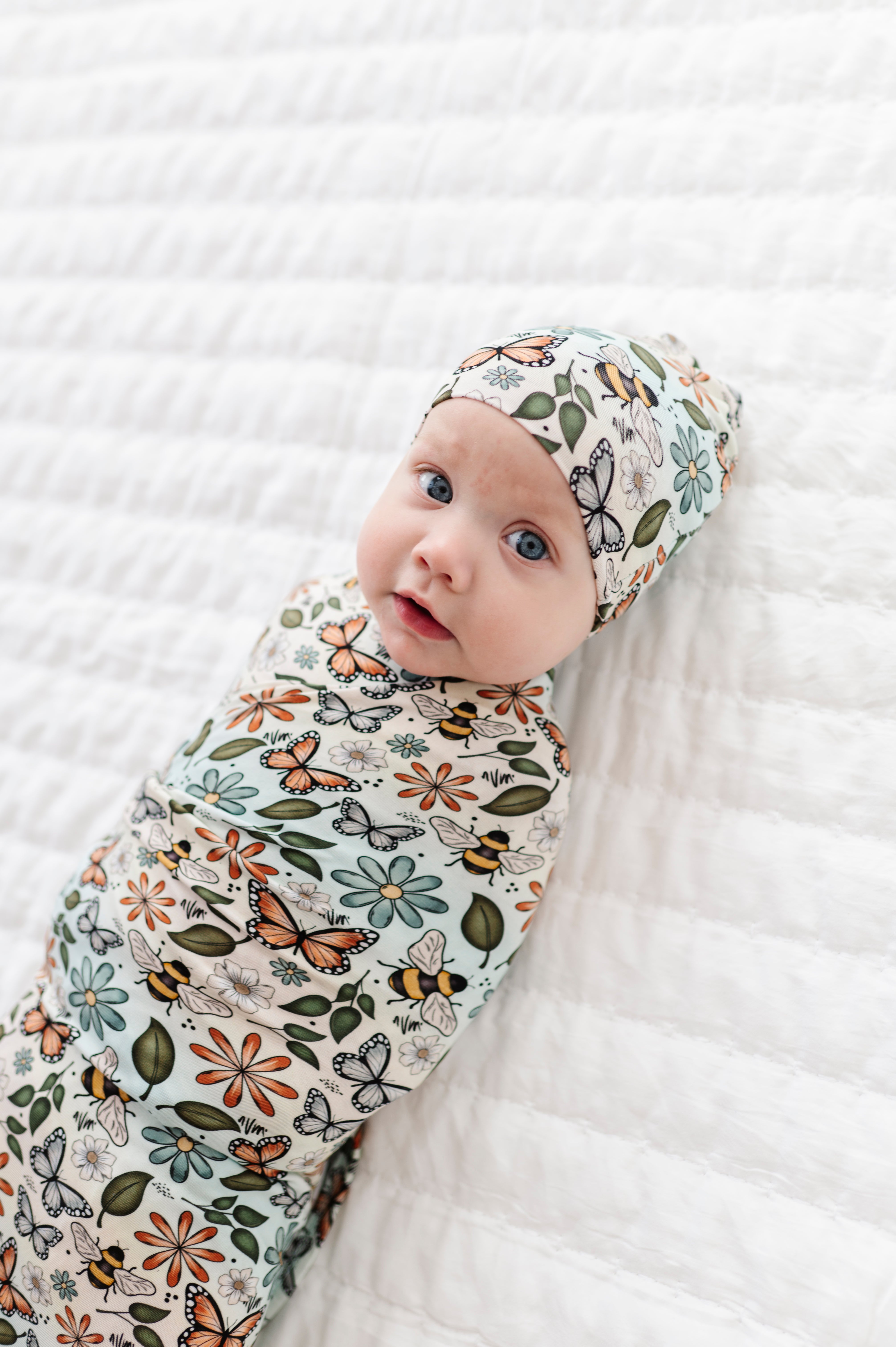 SWADDLE SET - BUZZING BLOSSOMS