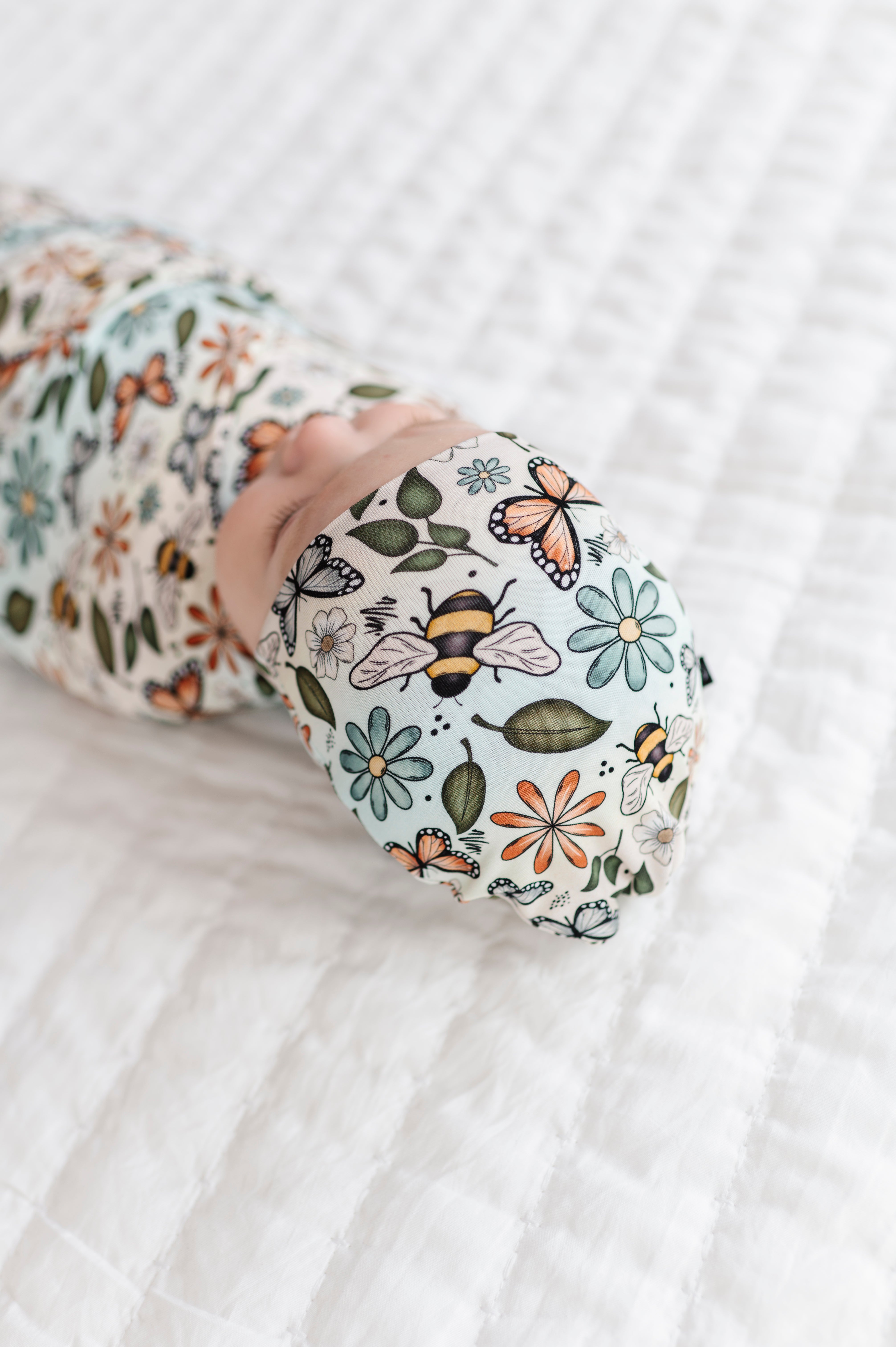 SWADDLE SET - BUZZING BLOSSOMS