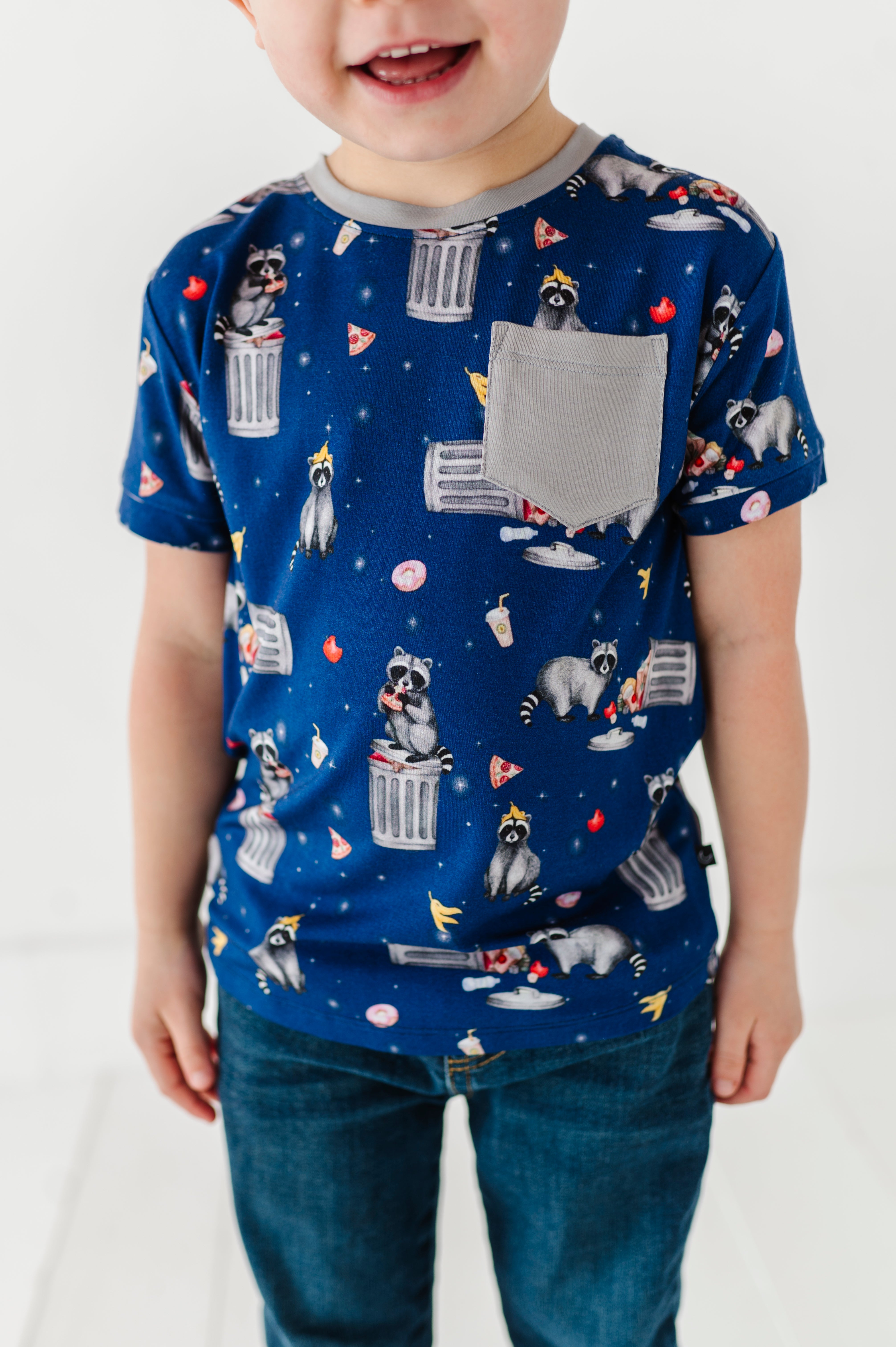 SHORT SLEEVE POCKET TEE - MIDNIGHT SNACK