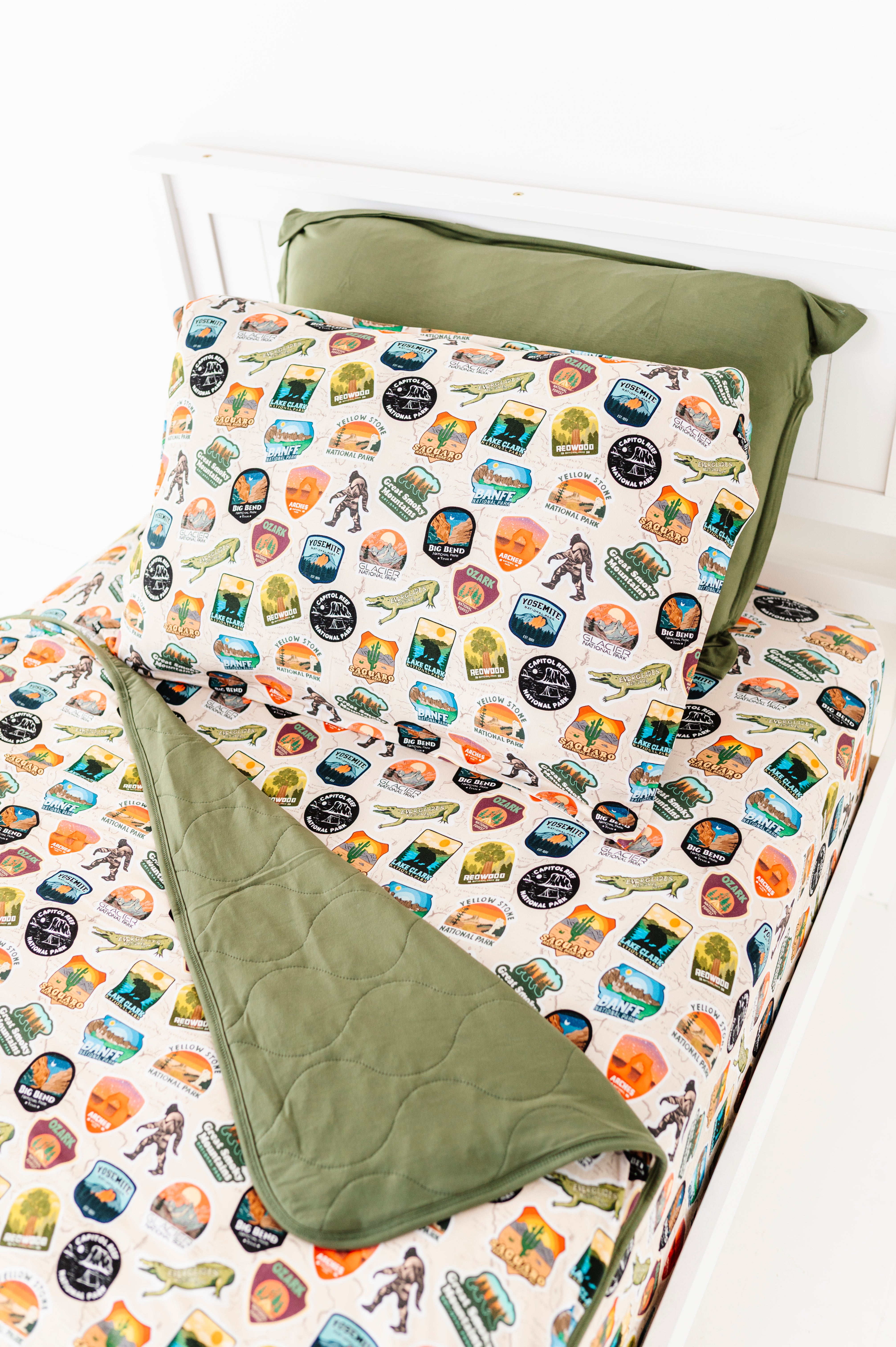 Twin Fitted Sheet - Park Passport