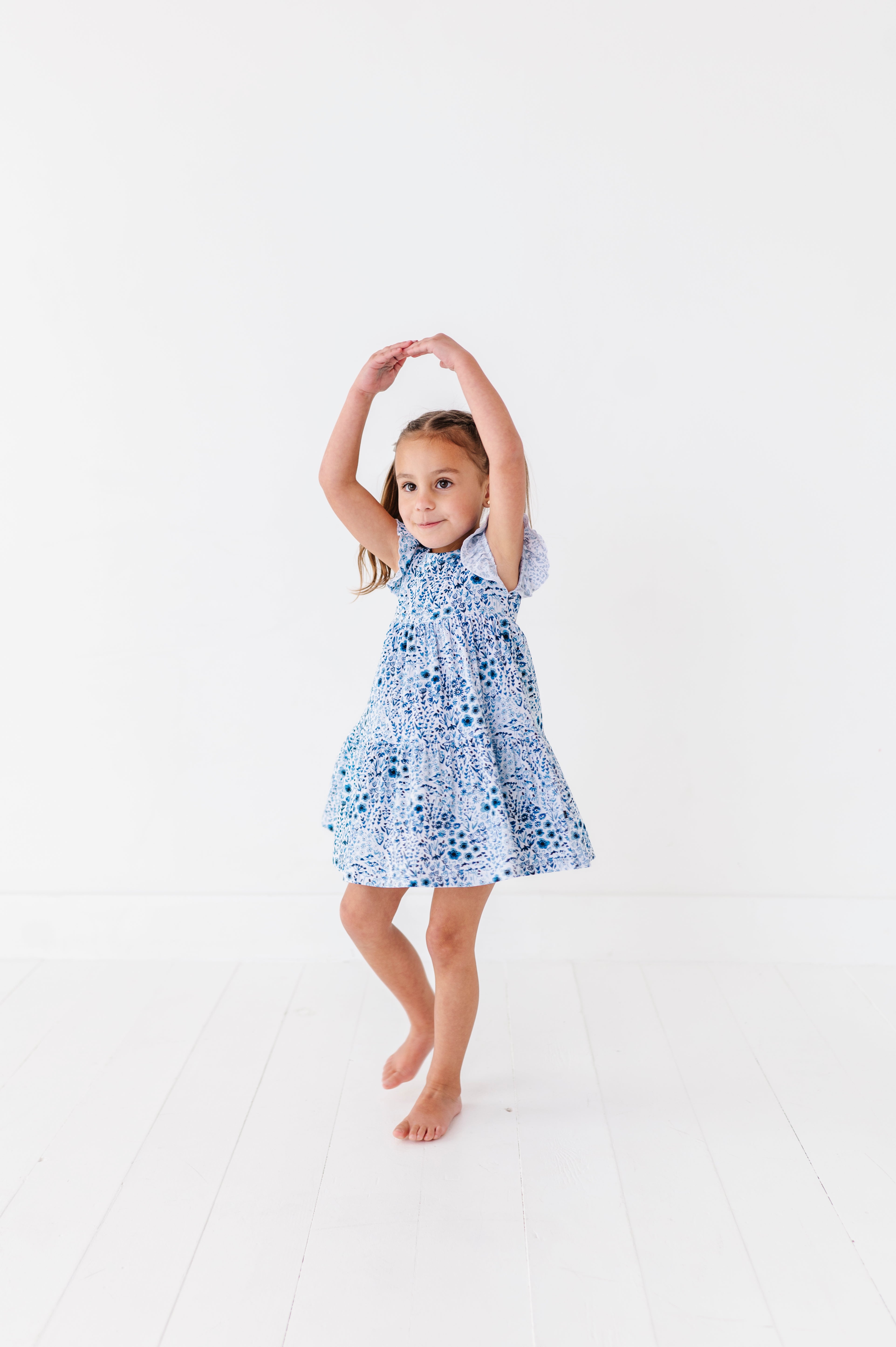 RIBBED TIERED FLUTTER SLEEVE TWIRL WITH SHORTS - ROYAL GARDEN