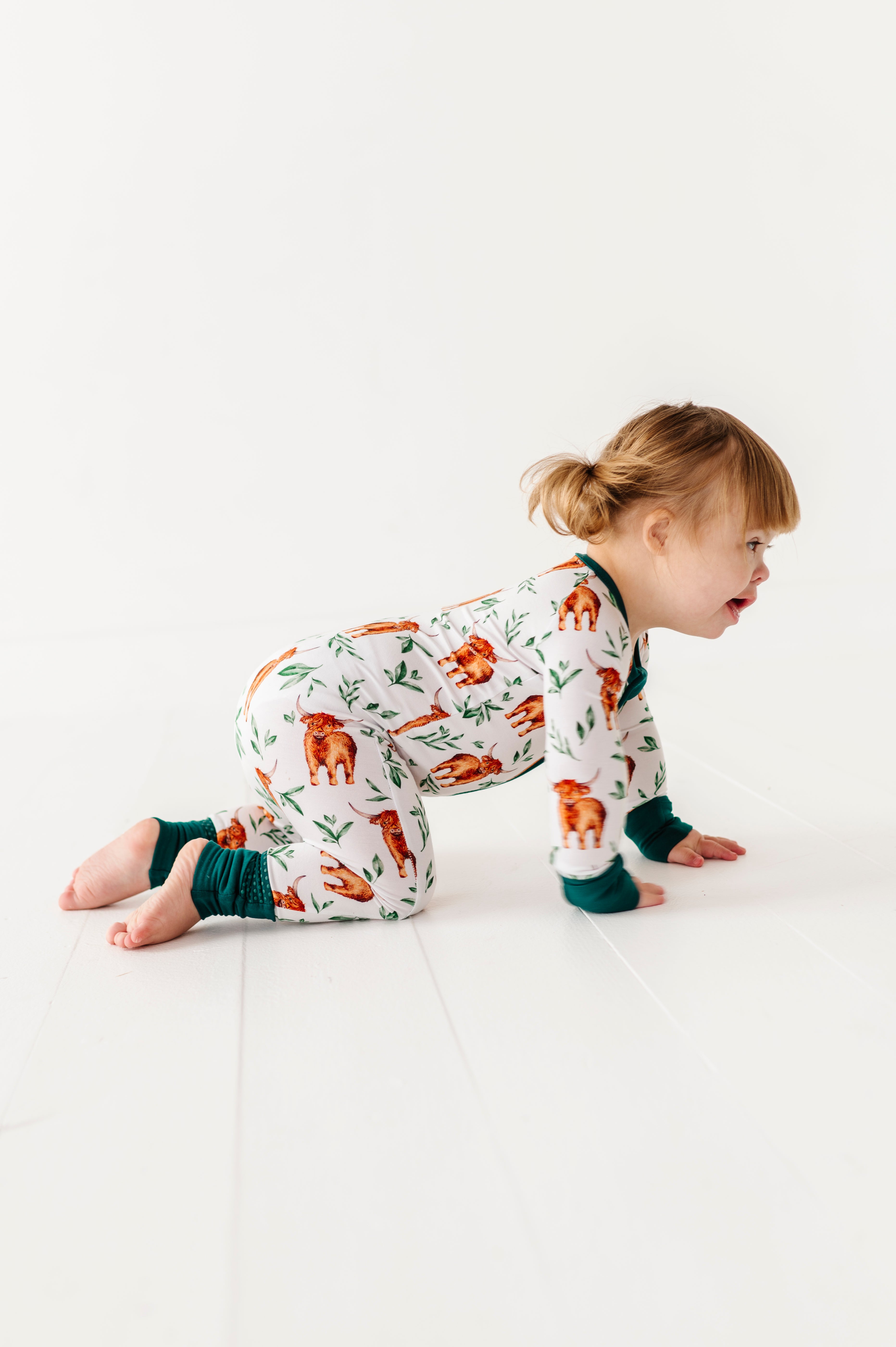 ZIP JAMMIES - MASON
