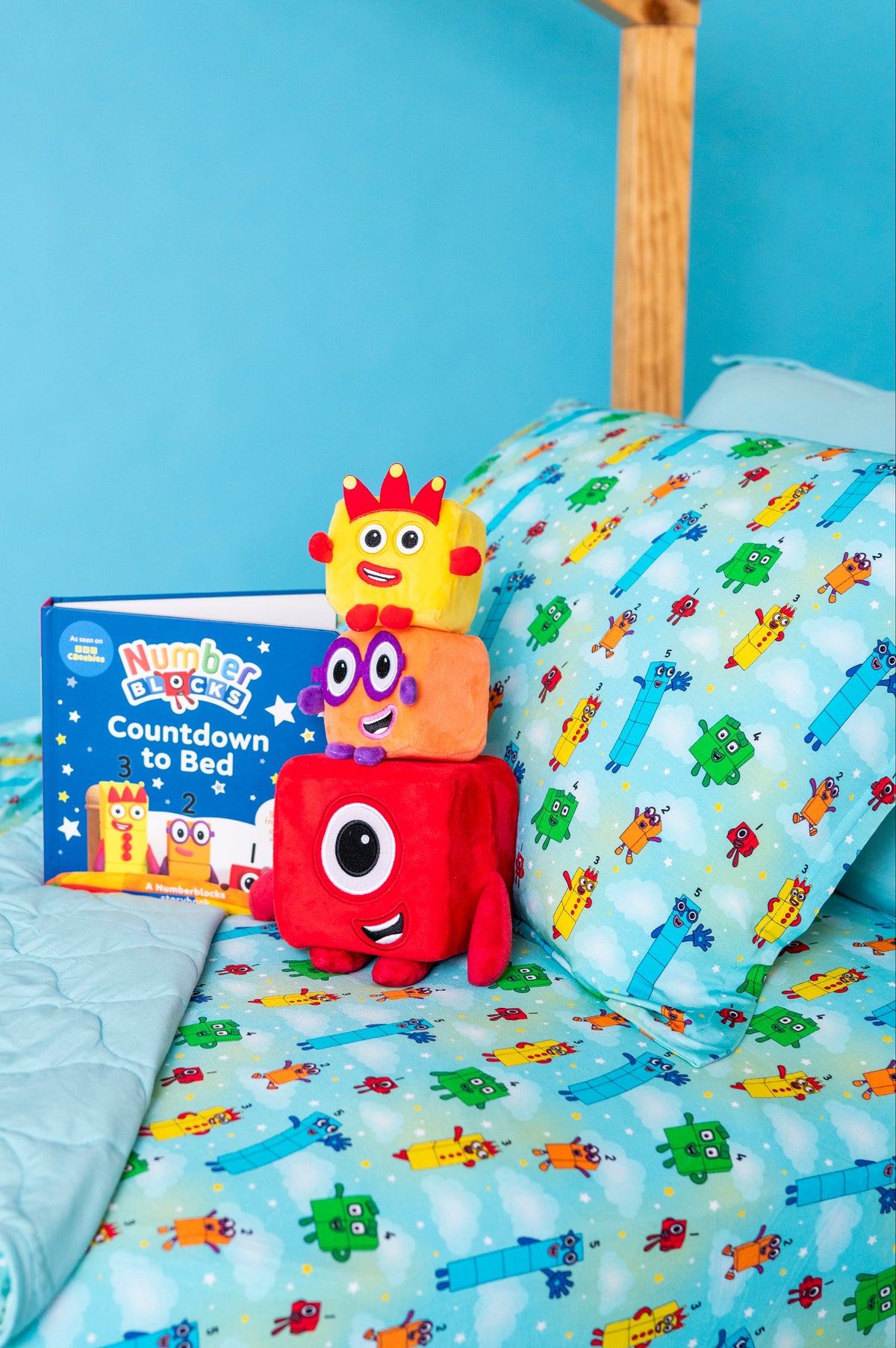 Standard Pillowcase Set - Numberblocks™ Count on Cozy