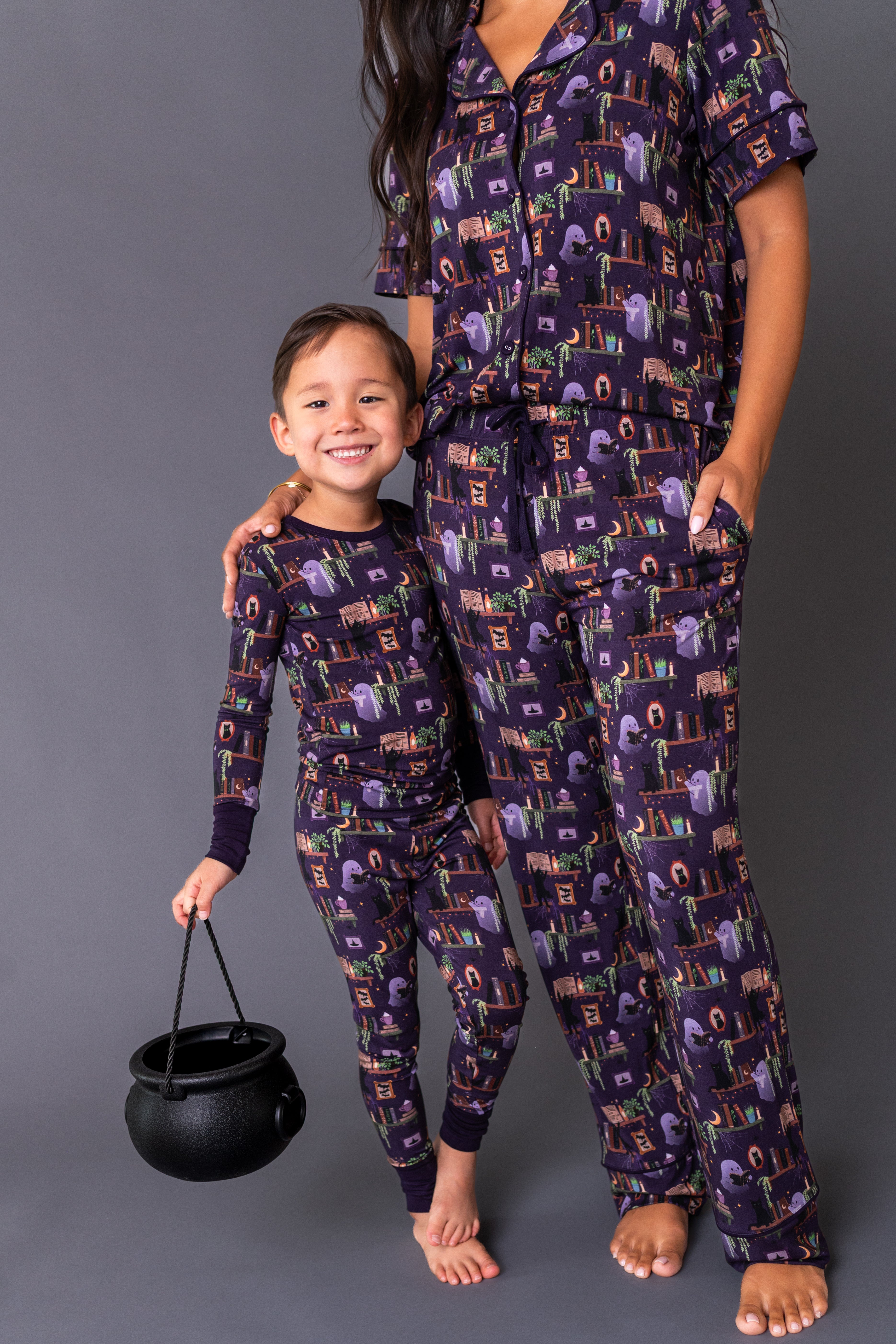 Women's Luxe Pajama Set - Haunted Library