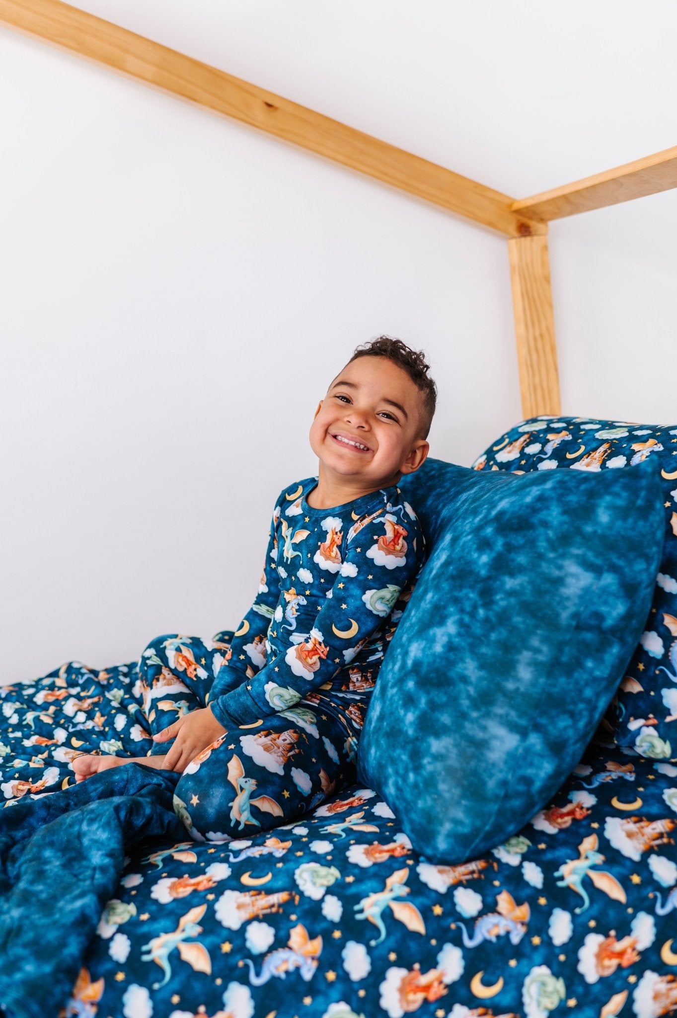 ADULT BLANKIE - PRISMA - The Sleepy Sloth