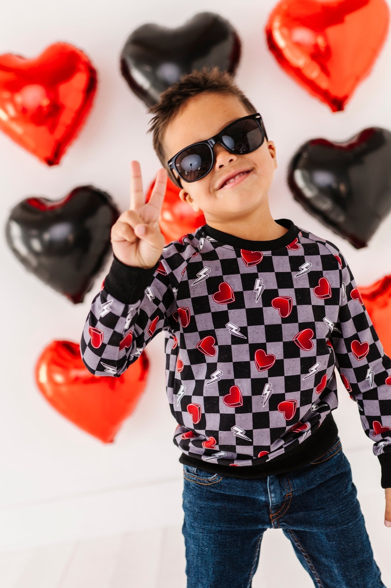 CREWNECK SWEATSHIRT - LOVE STRUCK - The Sleepy Sloth