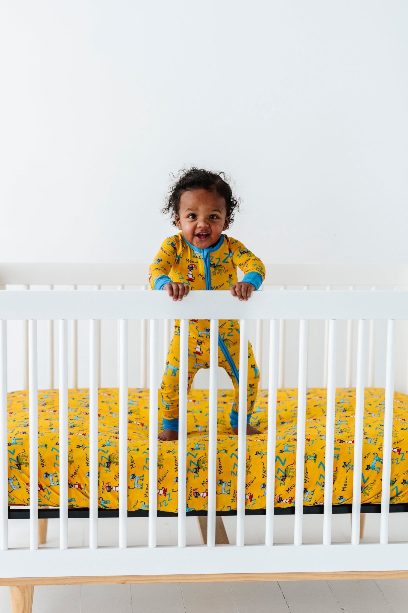 CRIB SHEET - BEDTIME BLUES - The Sleepy Sloth