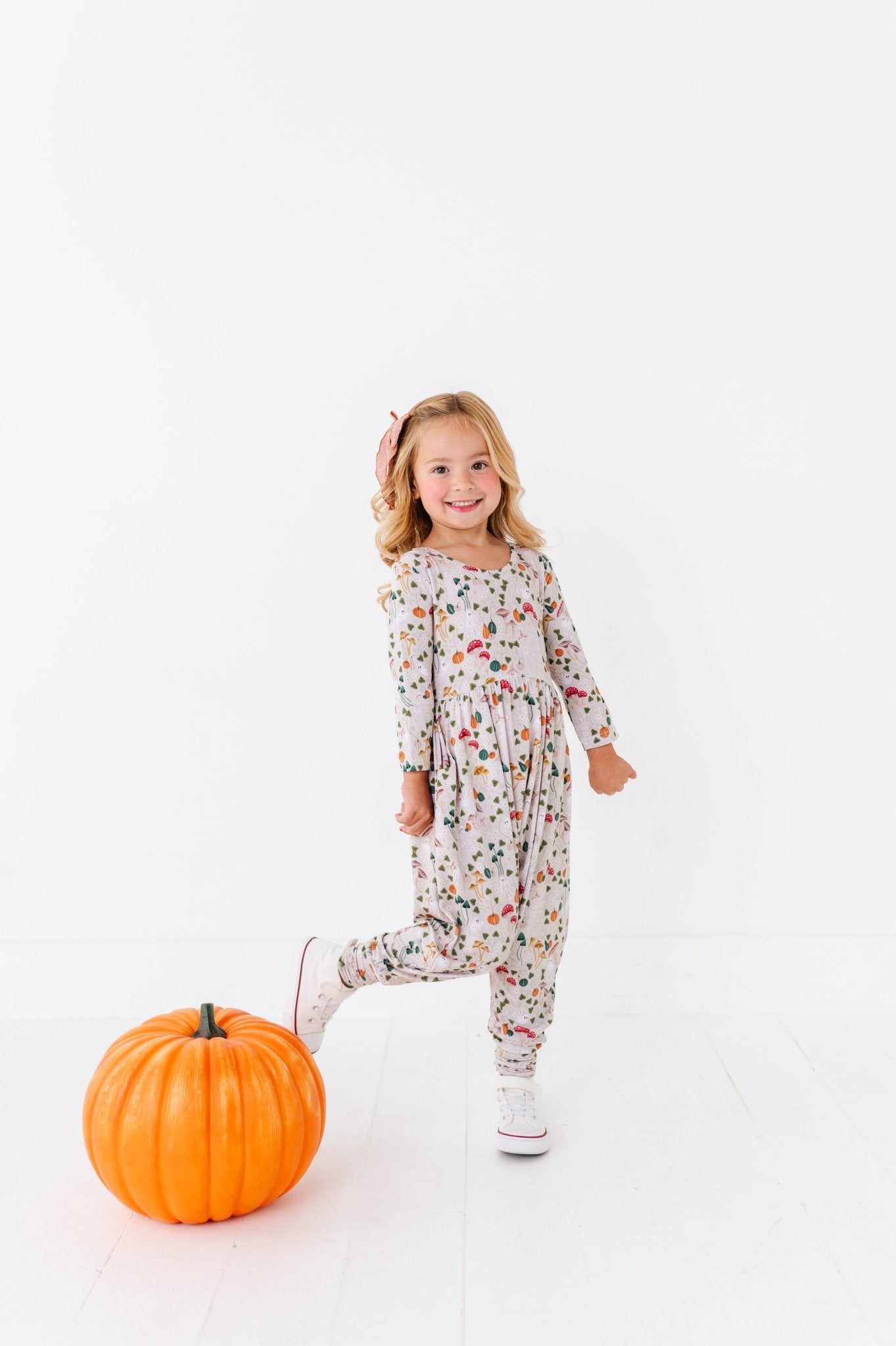 DUCKIE ROMPER - GHOSTLY SHROOMS - The Sleepy Sloth