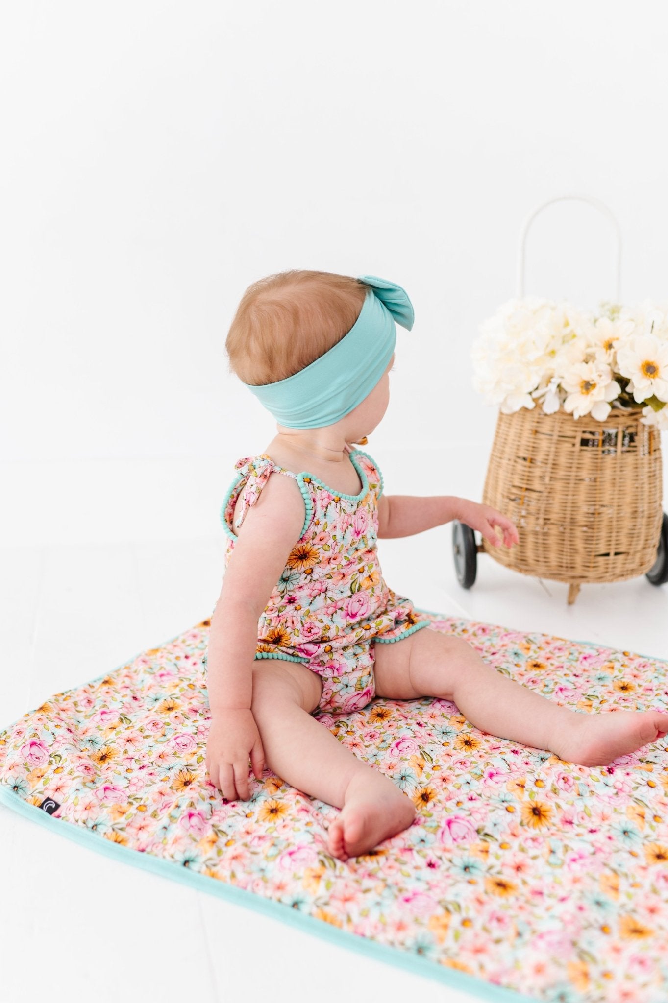 MINI BLANKIE - PENELOPE’S PETALS - The Sleepy Sloth