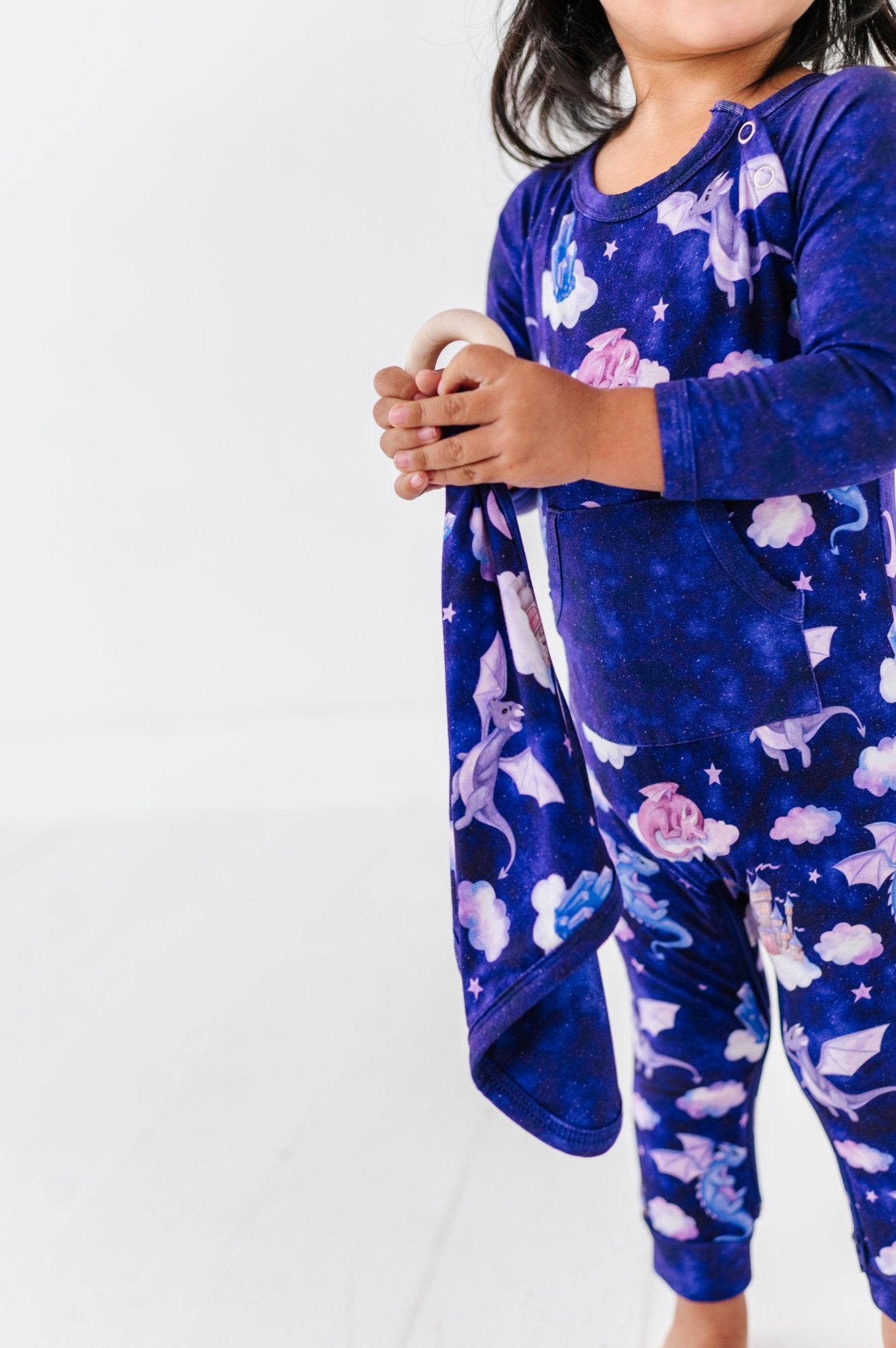 MINI LOVIE WITH WOODEN RING - AMETHYSIA - The Sleepy Sloth