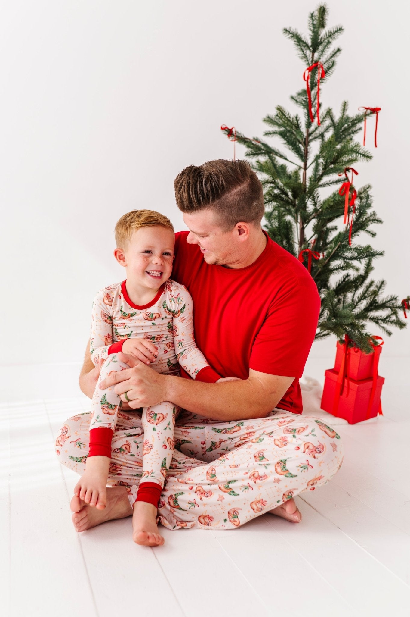 PRESALE MEN'S SLEEPY PANTS - SLEEPY SLOTHMAS - The Sleepy Sloth