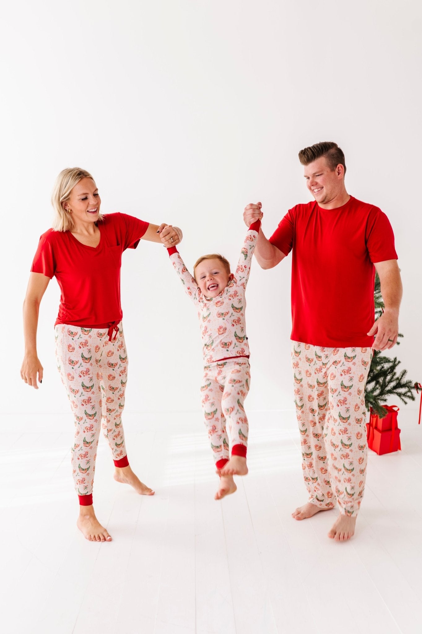 PRESALE MEN'S SLEEPY PANTS - SLEEPY SLOTHMAS - The Sleepy Sloth