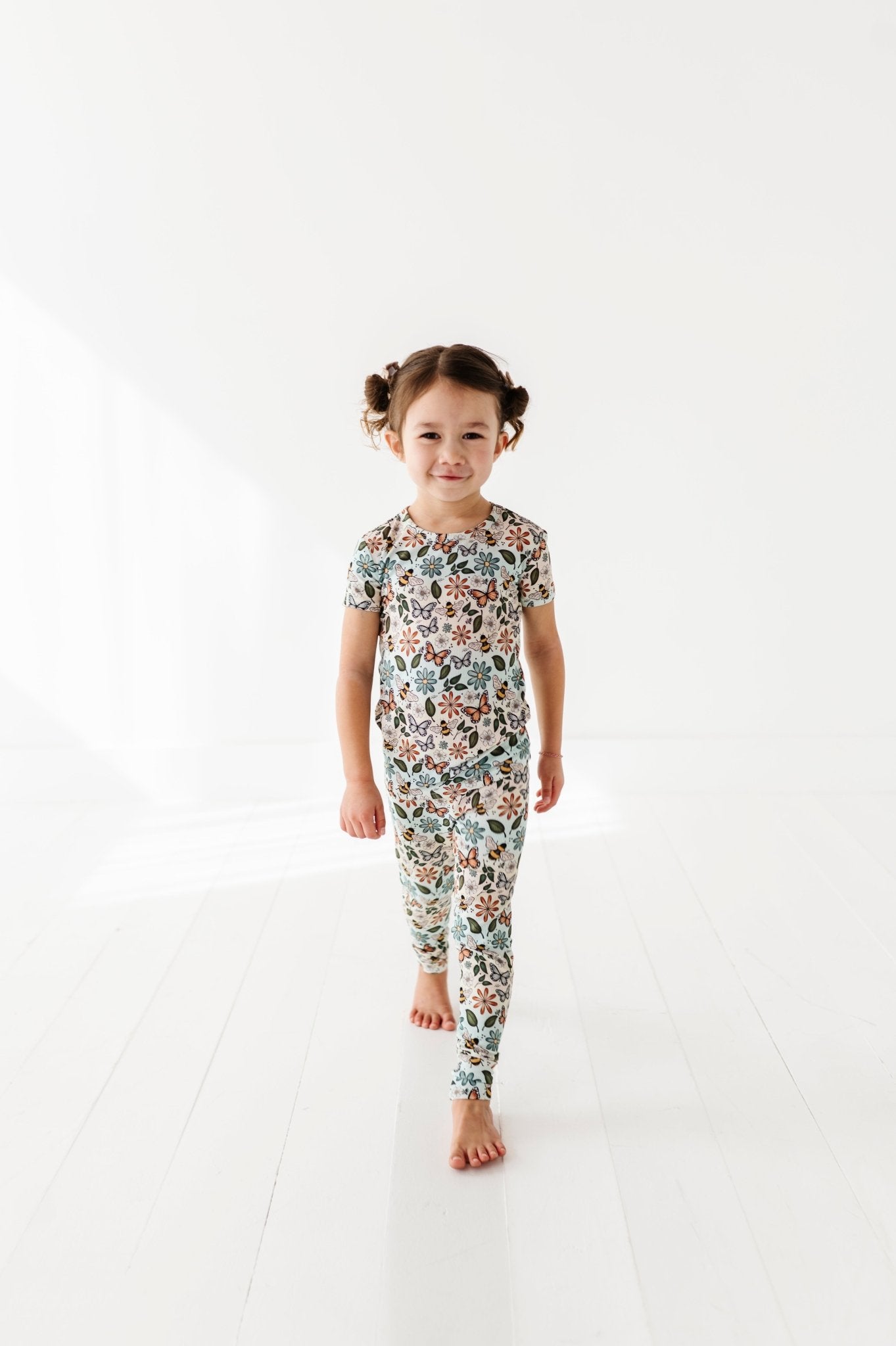 RIBBED TWO PIECE SHORT SLEEVE WITH PANTS JAMMIES - BUZZING BLOSSOMS - The Sleepy Sloth