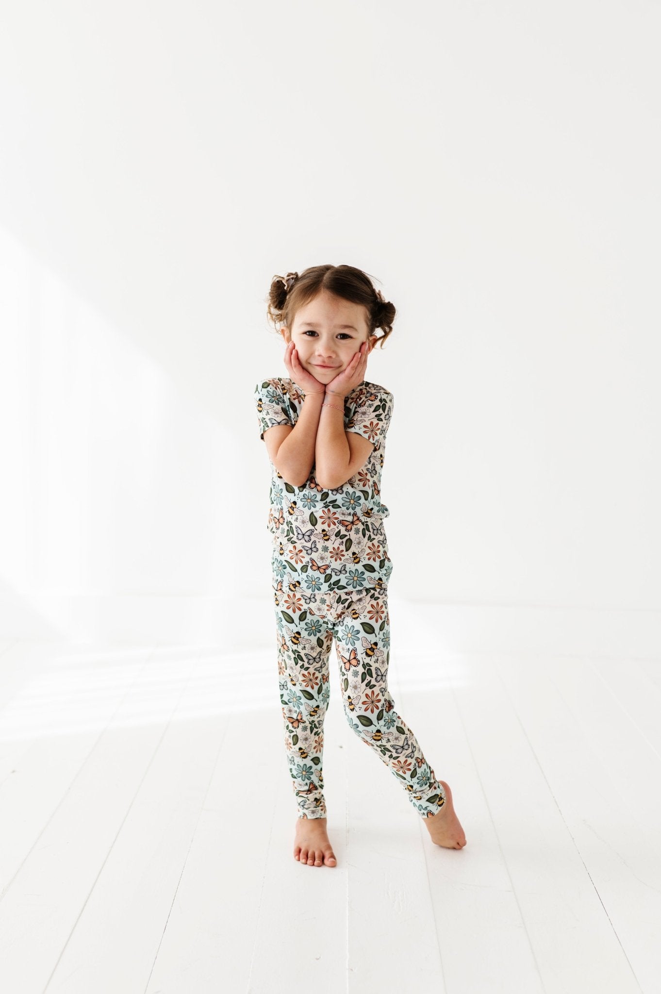 RIBBED TWO PIECE SHORT SLEEVE WITH PANTS JAMMIES - BUZZING BLOSSOMS - The Sleepy Sloth