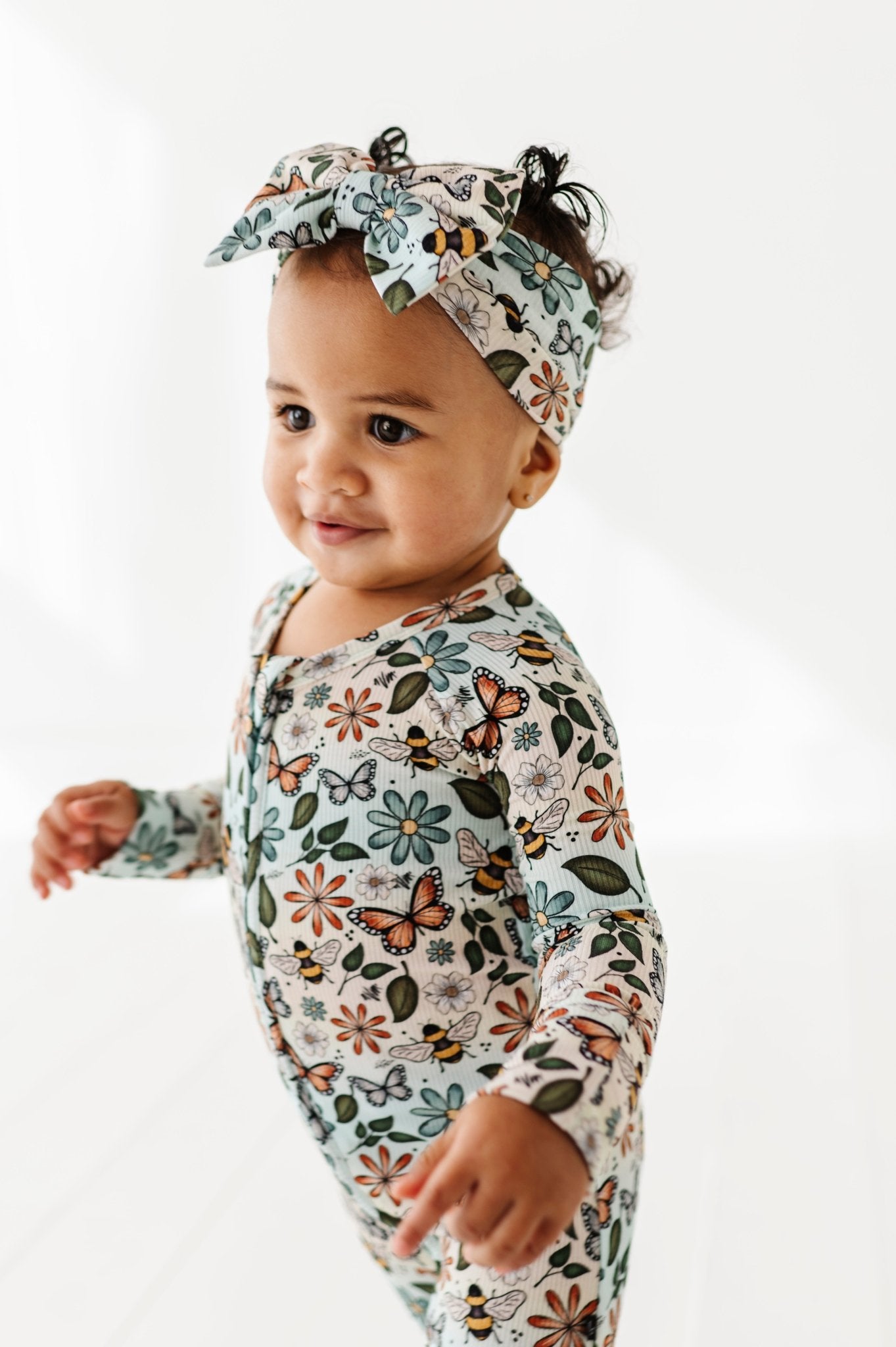 RIBBED ZIP JAMMIES - BUZZING BLOSSOMS - The Sleepy Sloth