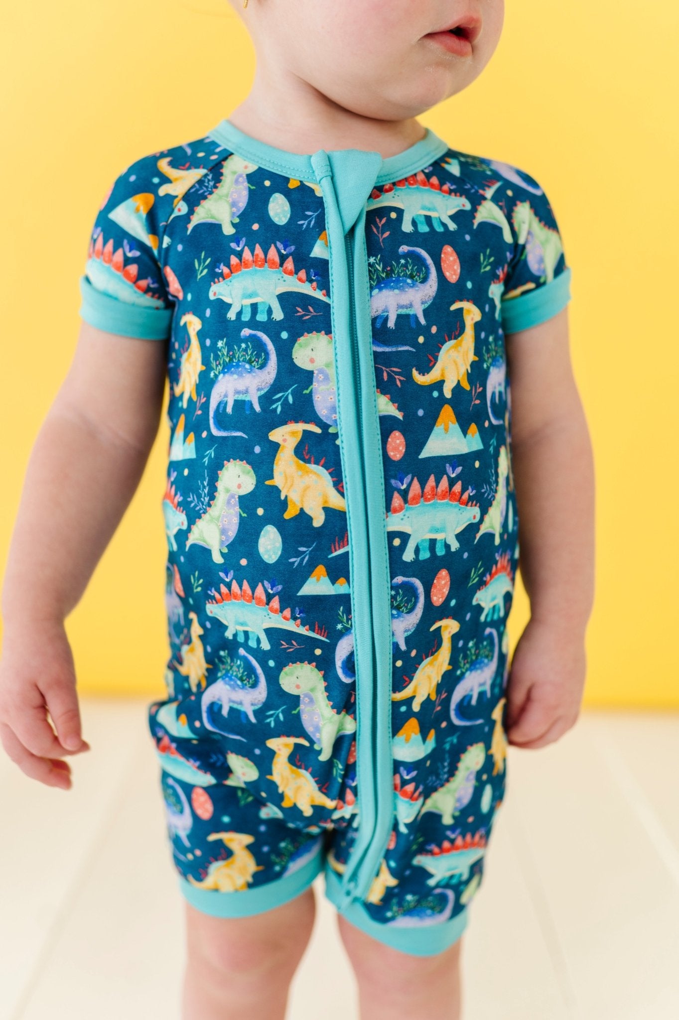 SHORTIE - TOTALLY ROARSOME - The Sleepy Sloth