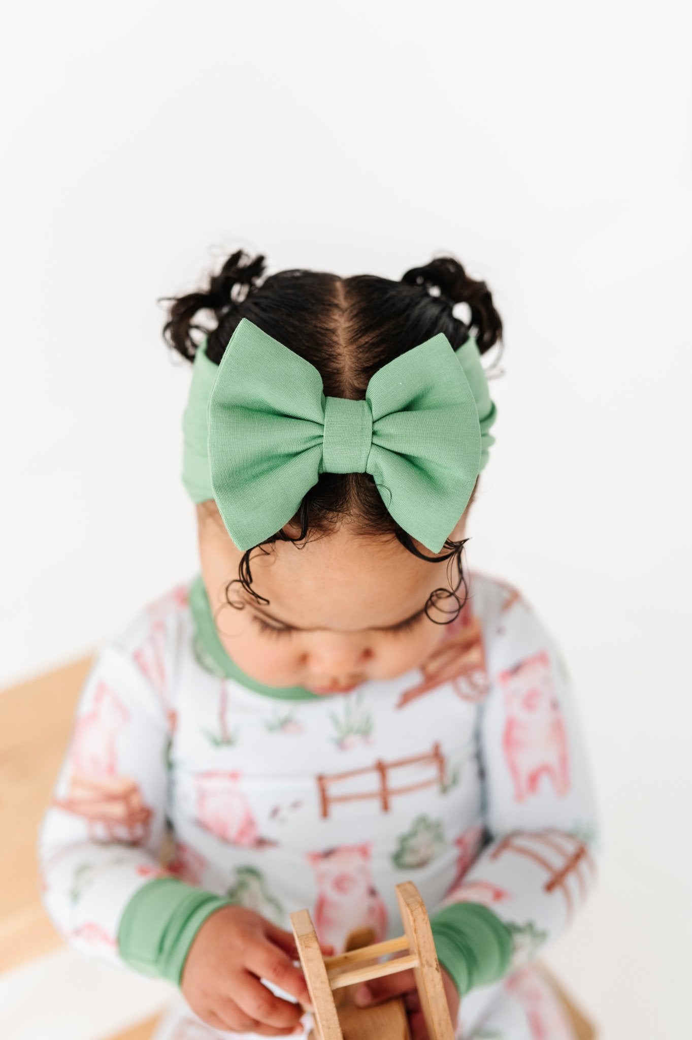 SOLID BOW - OH SO HAMSOME - The Sleepy Sloth