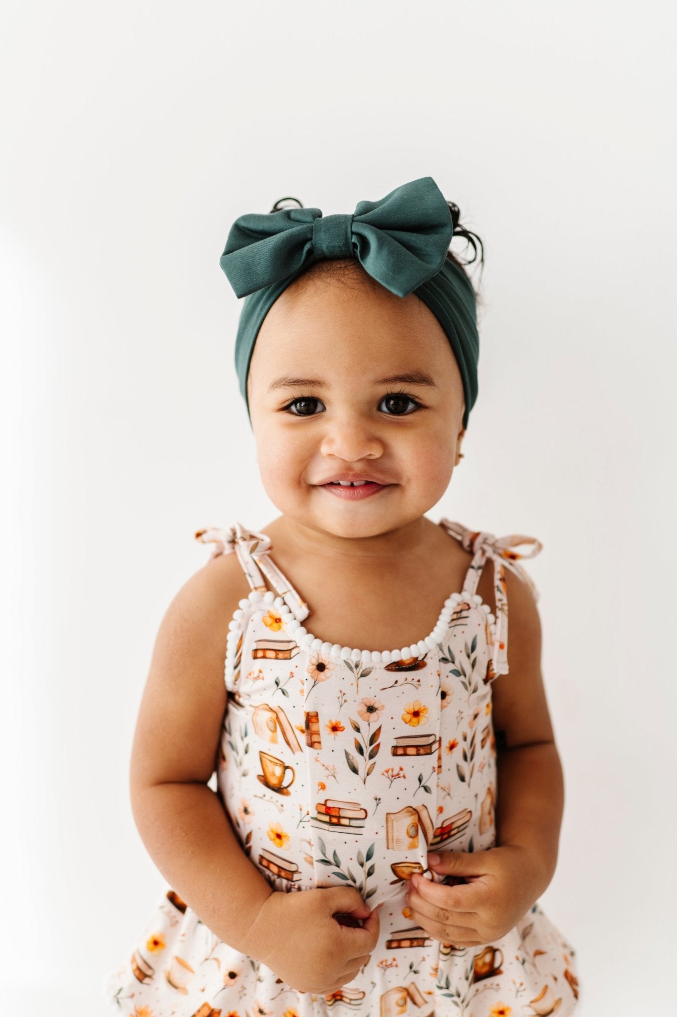 SOLID BOW - PERFECTLY BREWED - The Sleepy Sloth