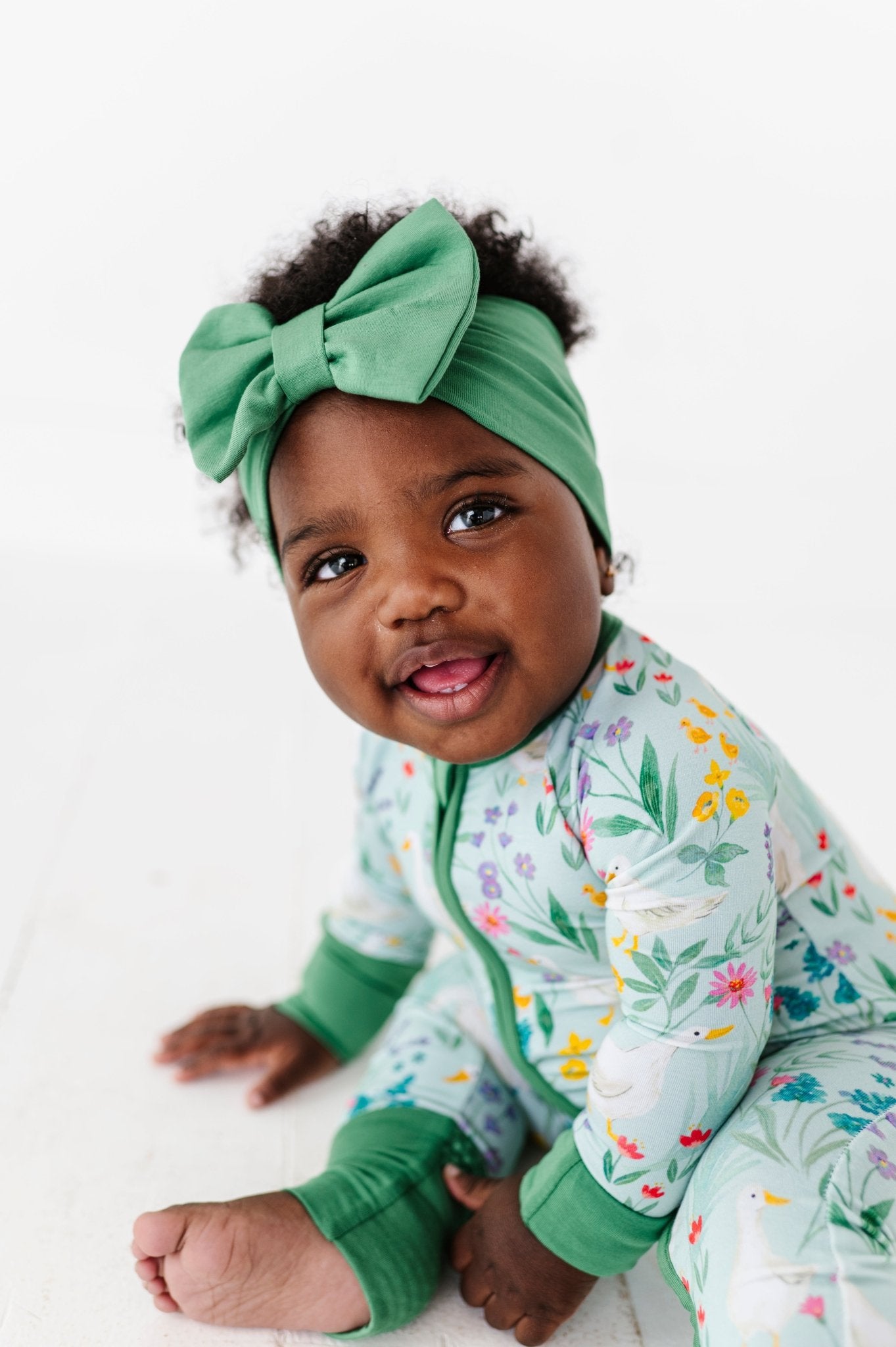 SOLID BOW - SILLY GOOSE - The Sleepy Sloth