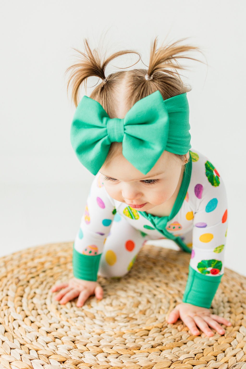 SOLID BOW - THE VERY SLEEPY CATERPILLAR - The Sleepy Sloth