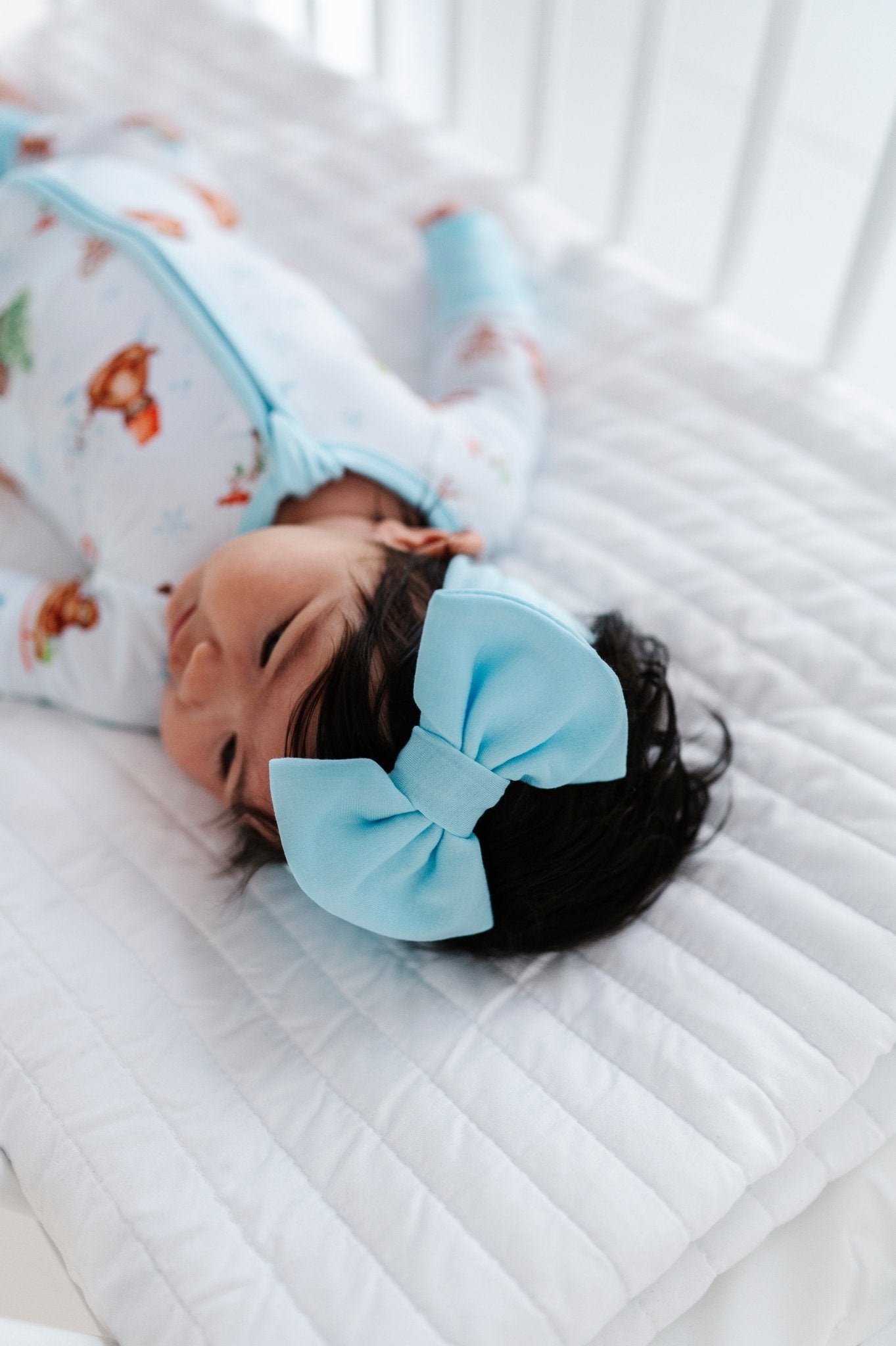 SOLID BOW- WINTER ZEN - The Sleepy Sloth