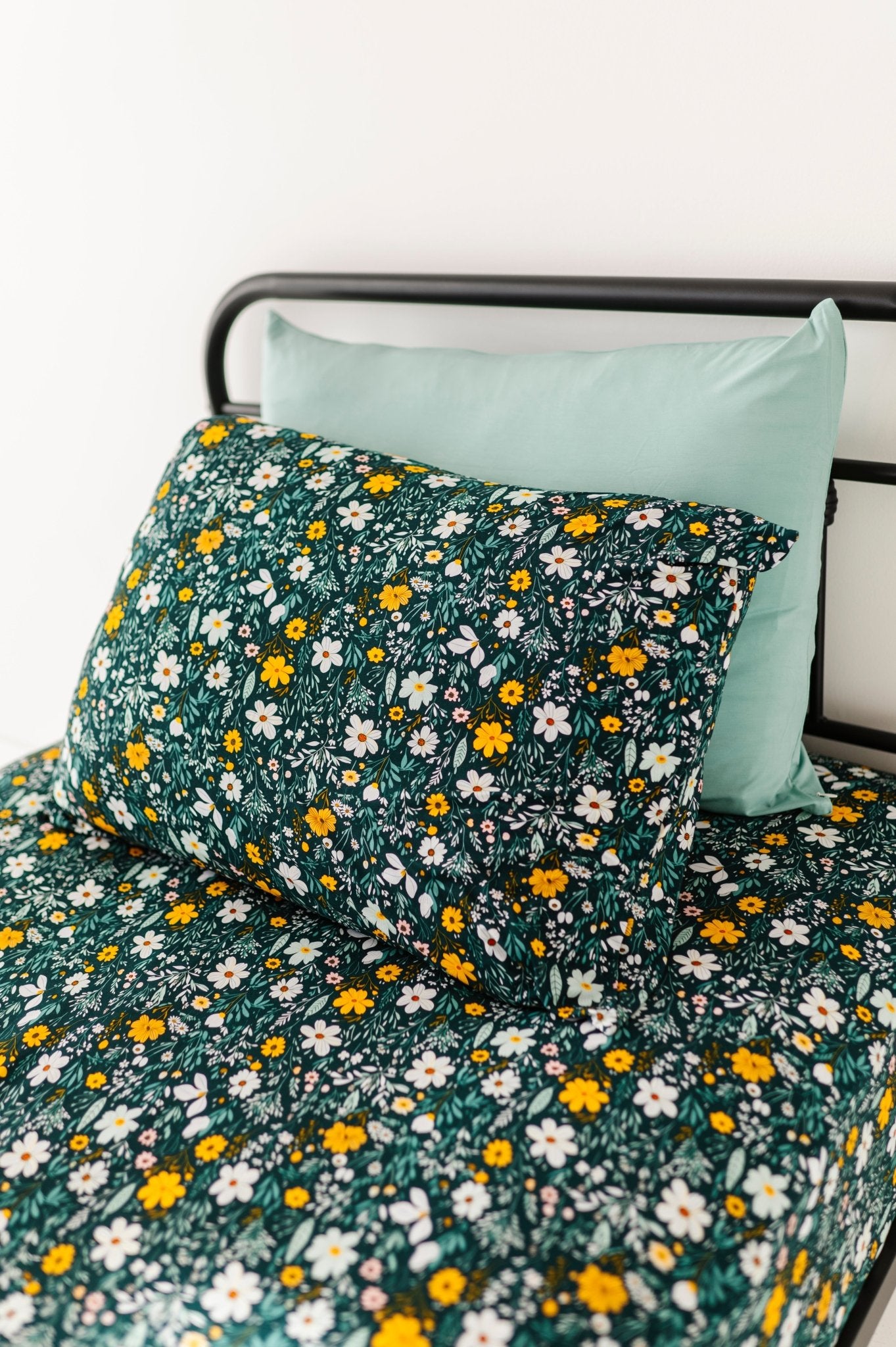 STANDARD PILLOW CASE SET - WILDFLOWER DREAMS - The Sleepy Sloth