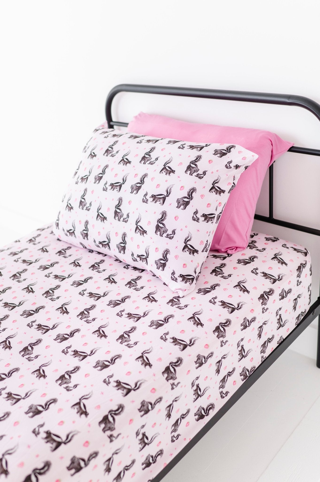 STANDARD PILLOWCASE SET - BERRY SWEET - The Sleepy Sloth