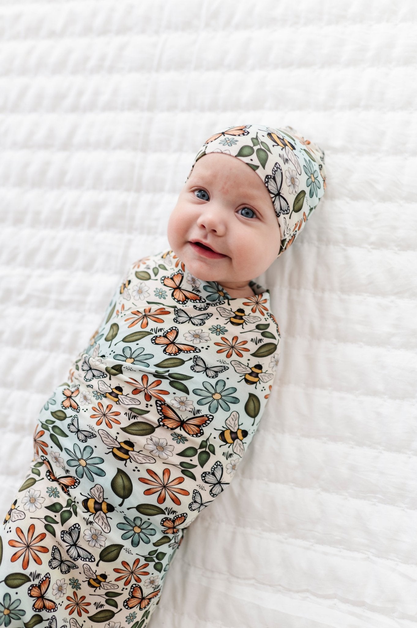 SWADDLE SET - BUZZING BLOSSOMS - The Sleepy Sloth
