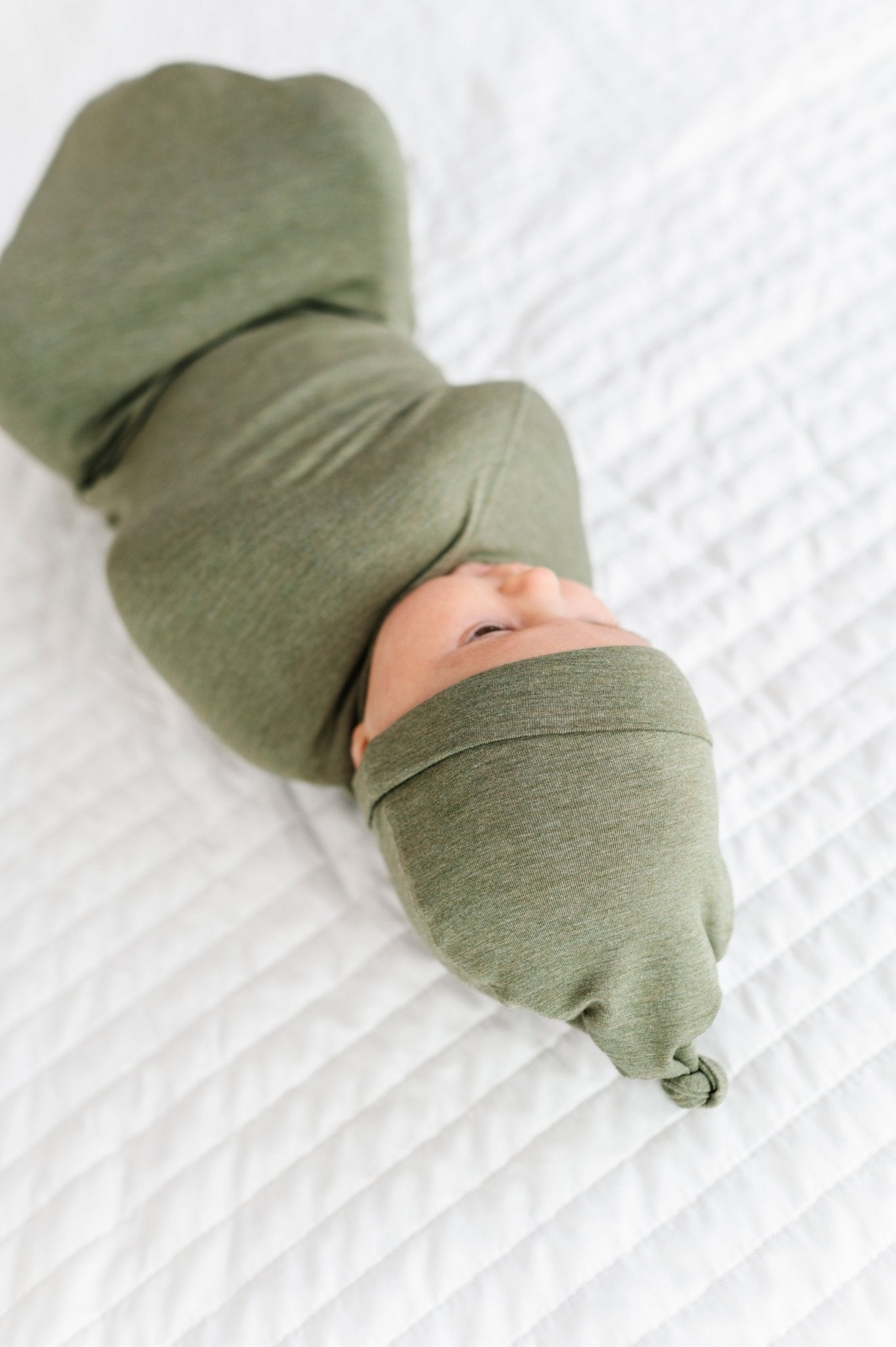 SWADDLE SET - OLIVE - The Sleepy Sloth