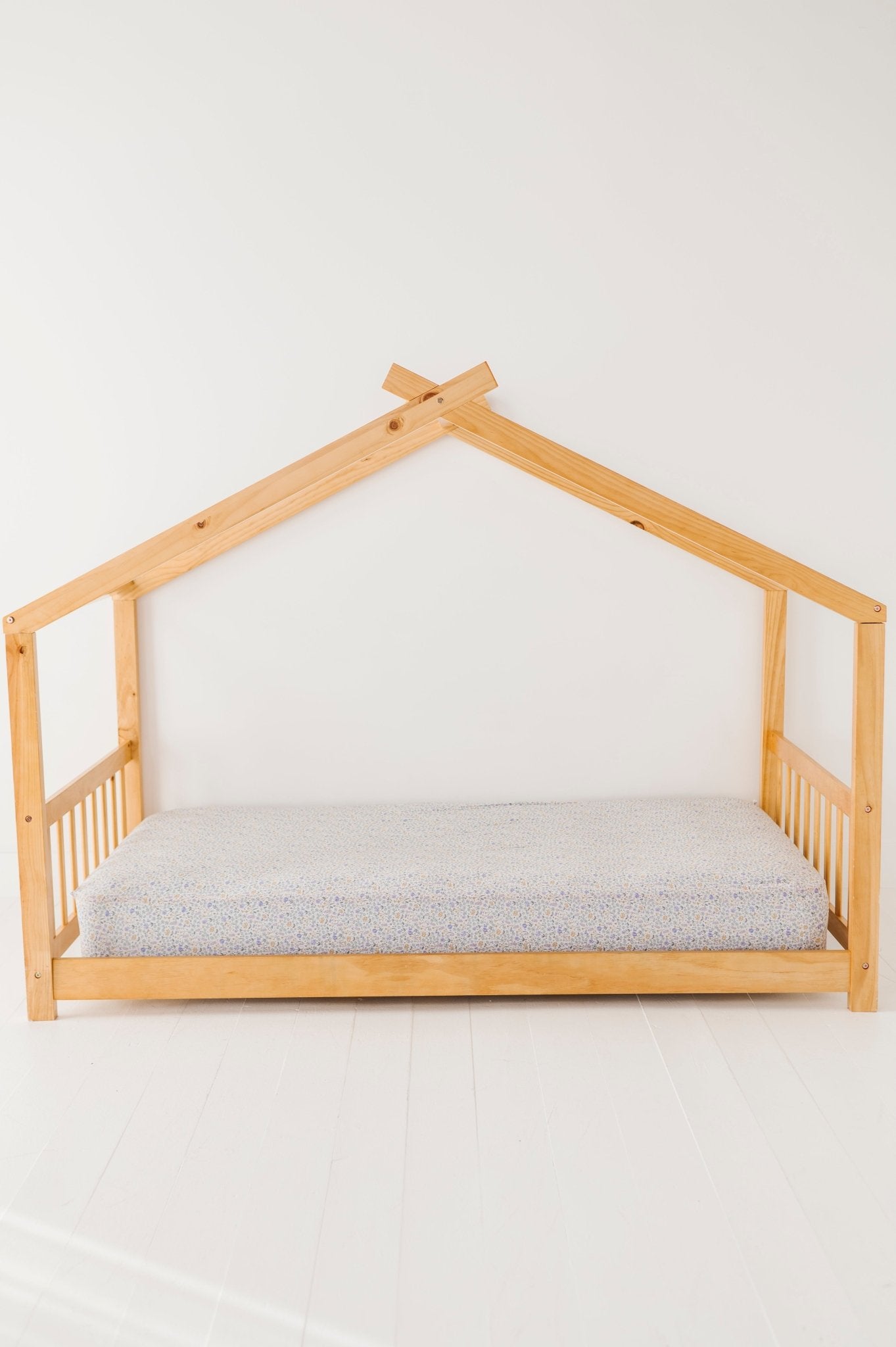TWIN FITTED SHEET - LILAC VALLEY - The Sleepy Sloth