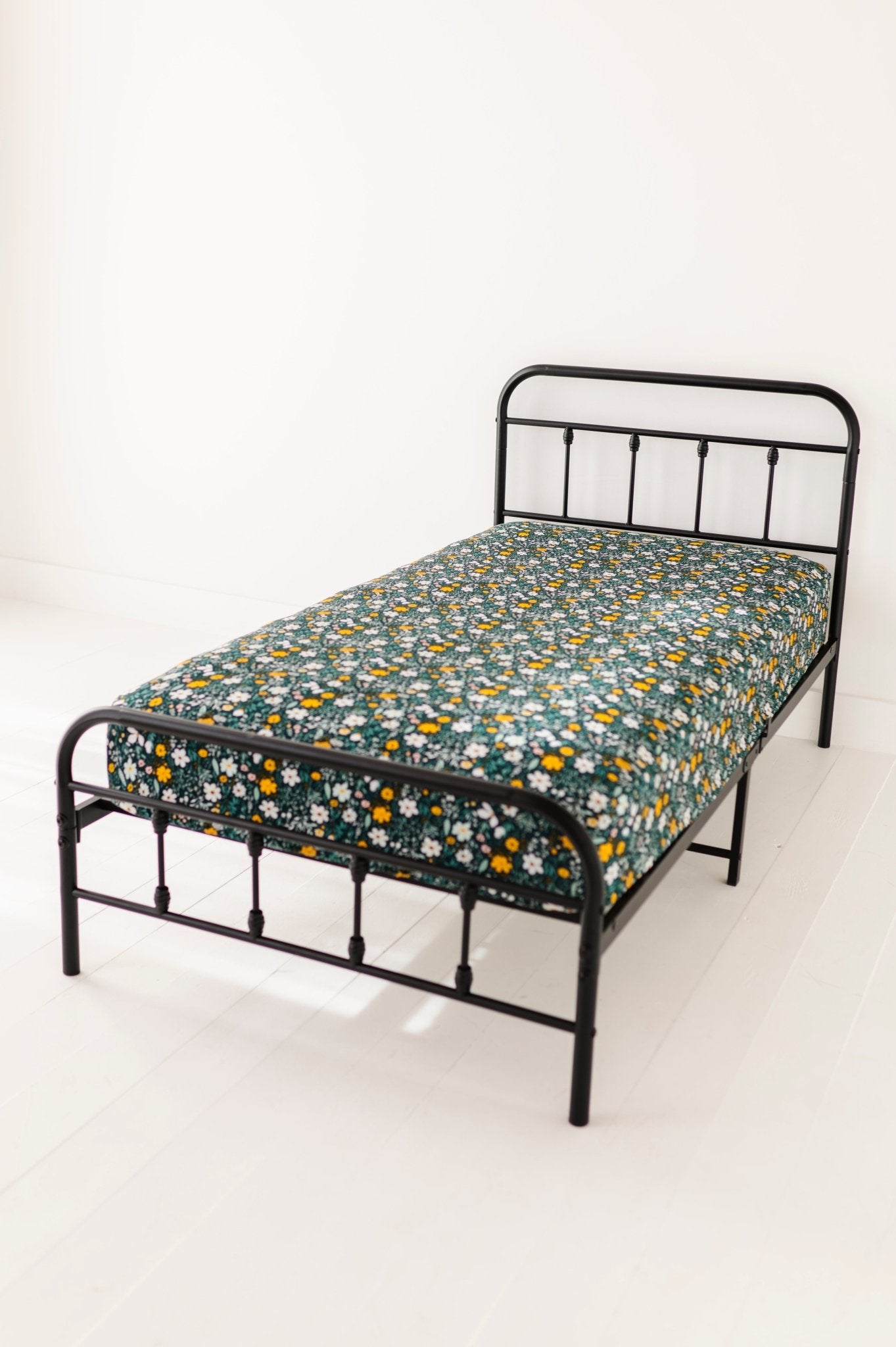 TWIN FITTED SHEET - WILDFLOWER DREAMS - The Sleepy Sloth