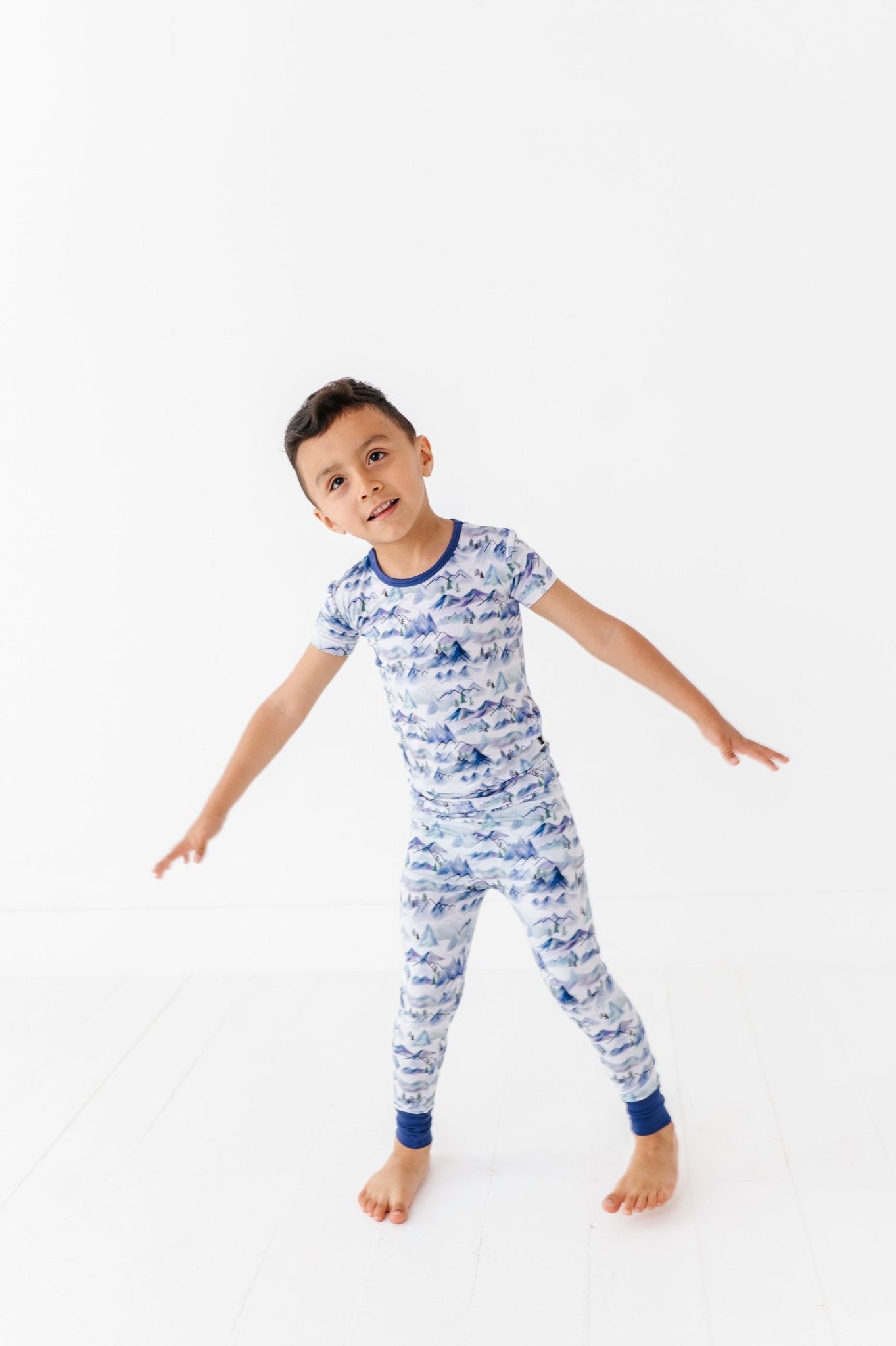 TWO PIECE SHORT SLEEVE WITH PANTS JAMMIES - MISTY MOUNTAINS - The Sleepy Sloth