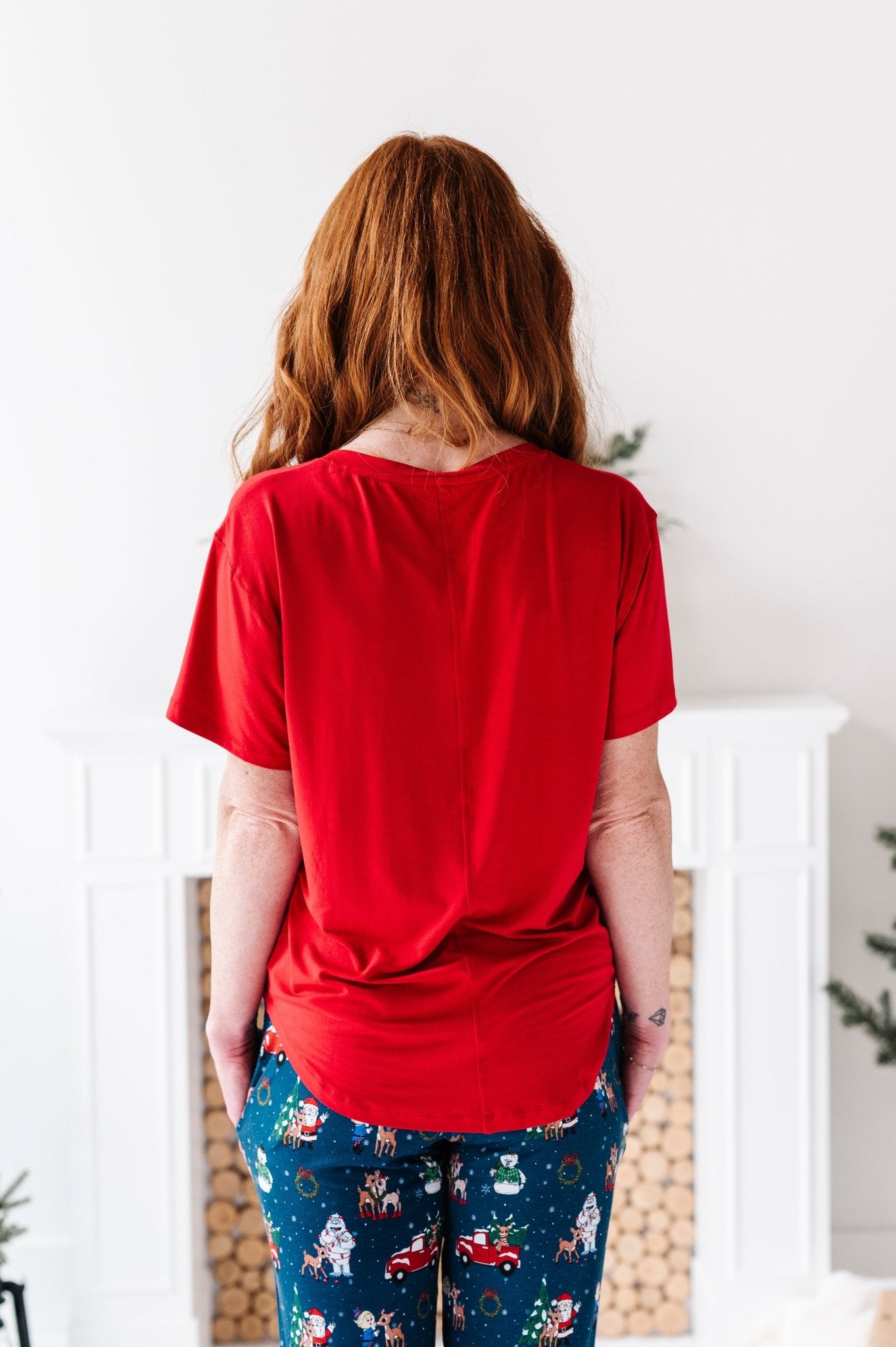 WOMEN'S SHIRT - POINSETTIA - The Sleepy Sloth