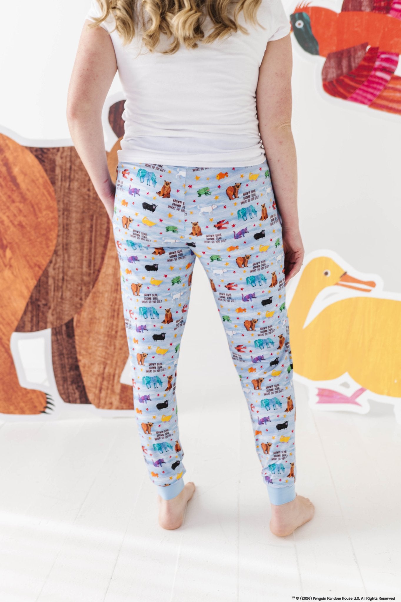 WOMEN'S SLEEPY PANTS - Eric Carle™ BROWN BEAR BROWN BEAR - The Sleepy Sloth