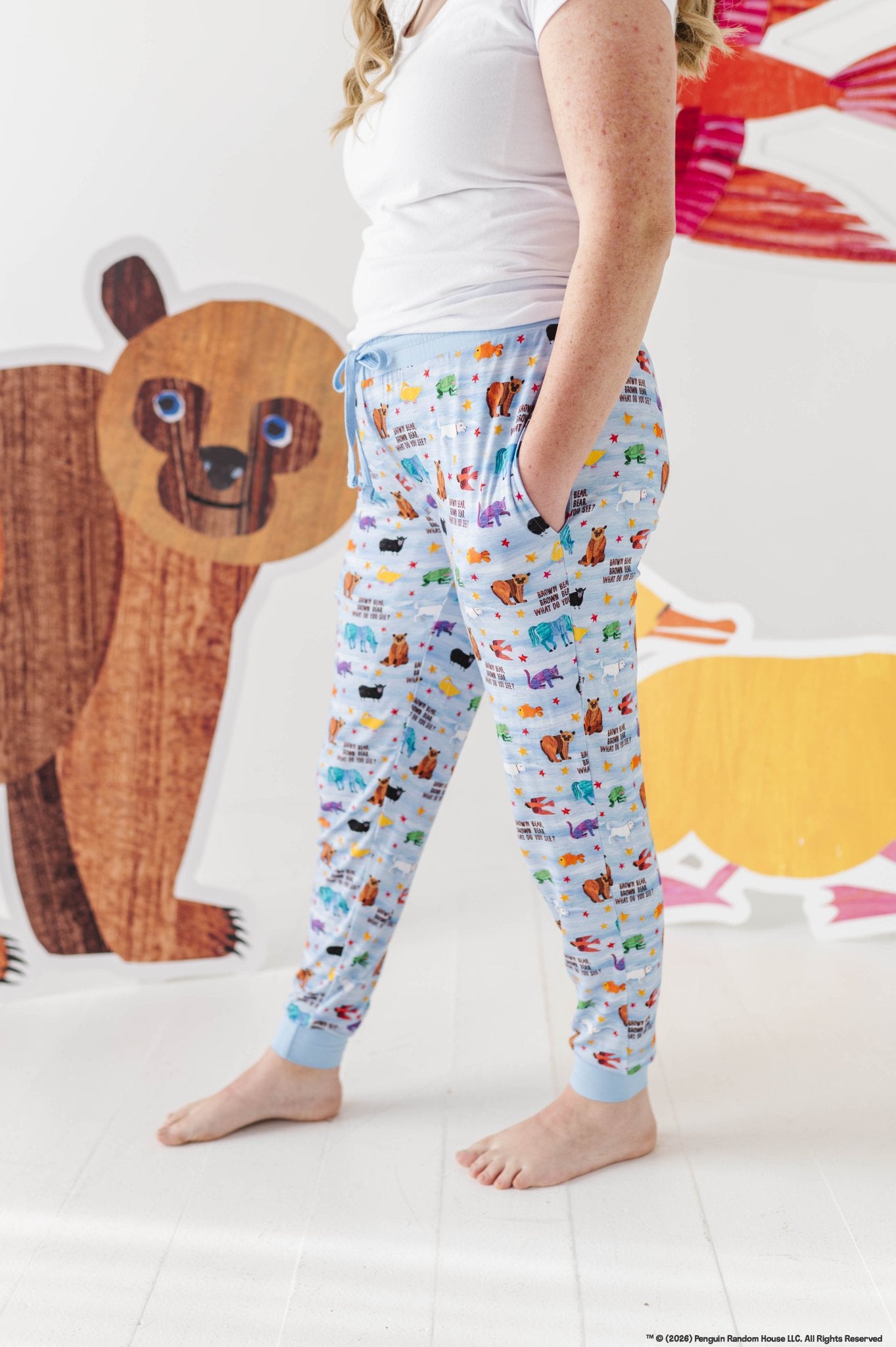WOMEN'S SLEEPY PANTS - Eric Carle™ BROWN BEAR BROWN BEAR - The Sleepy Sloth