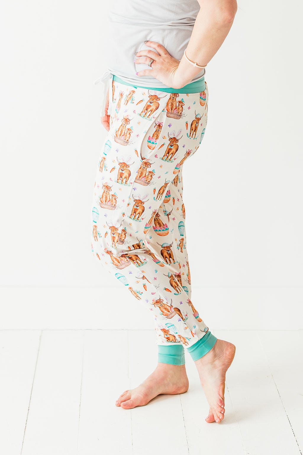 WOMEN'S SLEEPY PANTS - HAY DAY - The Sleepy Sloth