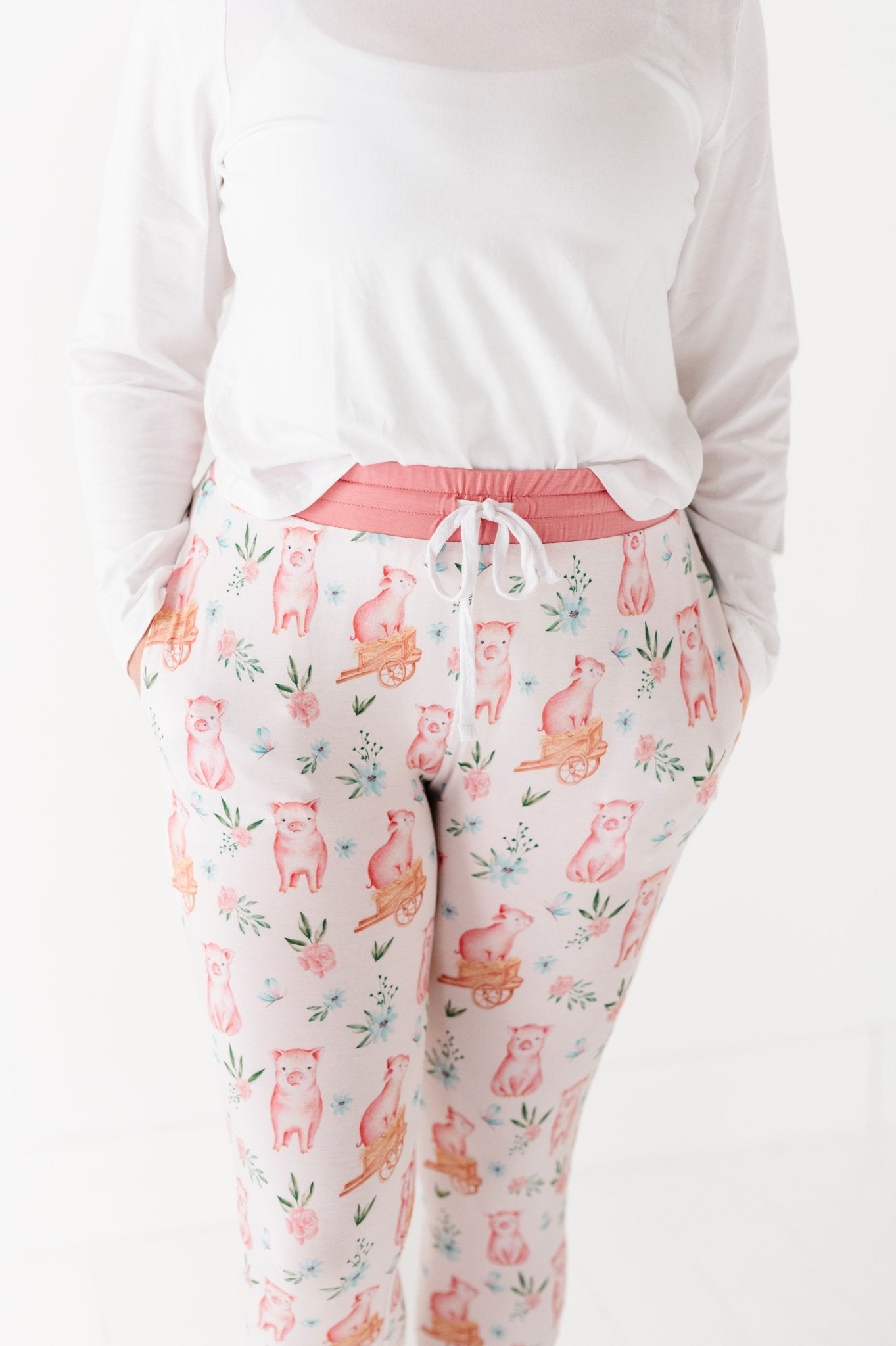 WOMEN'S SLEEPY PANTS - PRETTY PETUNIA - The Sleepy Sloth