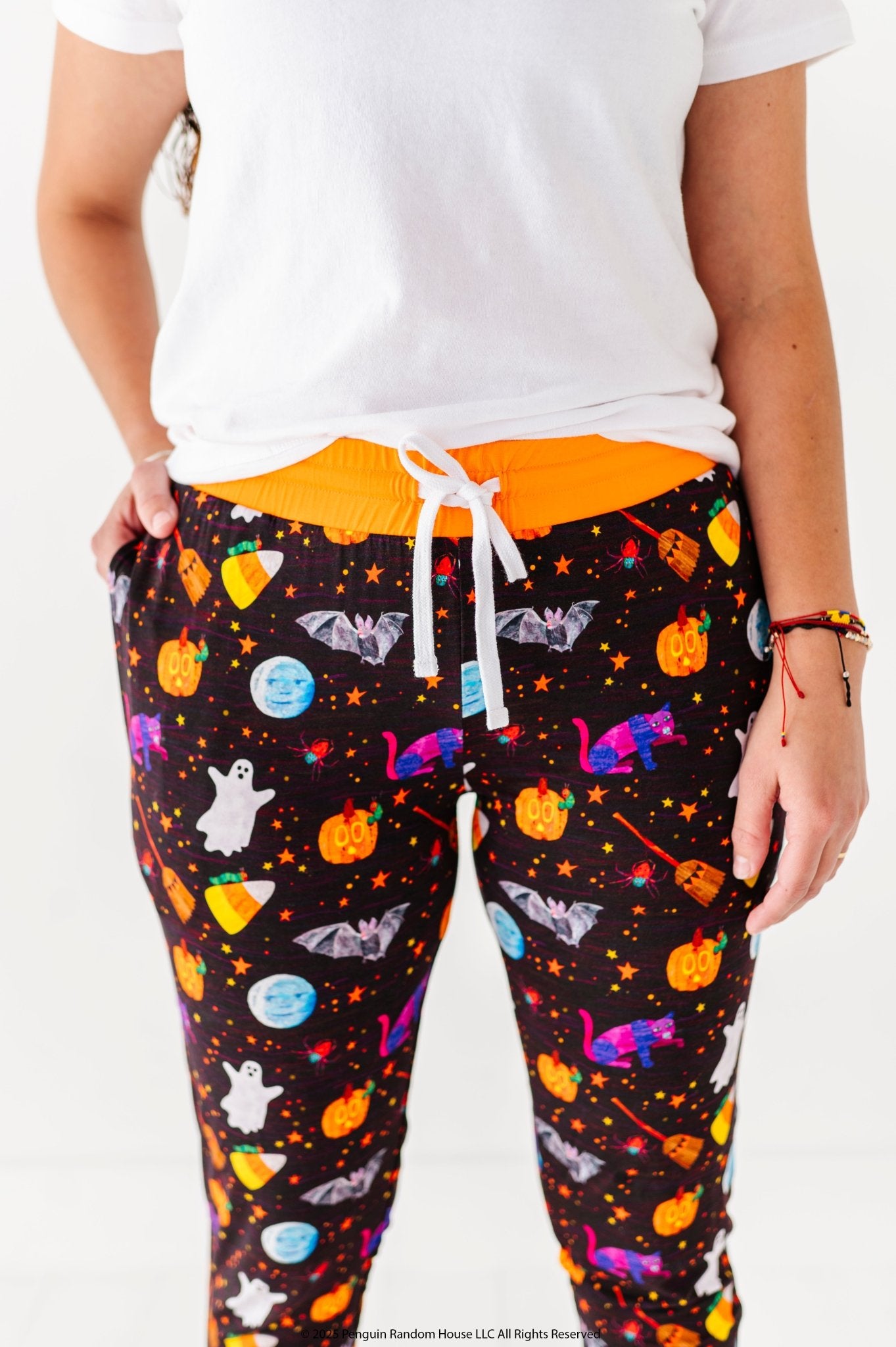 WOMEN'S SLEEPY PANTS - The World of Eric Carle™ CREEPY CRAWLY - The Sleepy Sloth