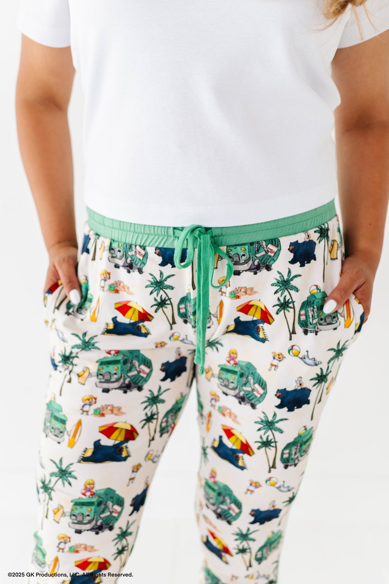 WOMEN'S SLEEPY PANTS - TRASH TRUCK™ BEACH DAY - The Sleepy Sloth