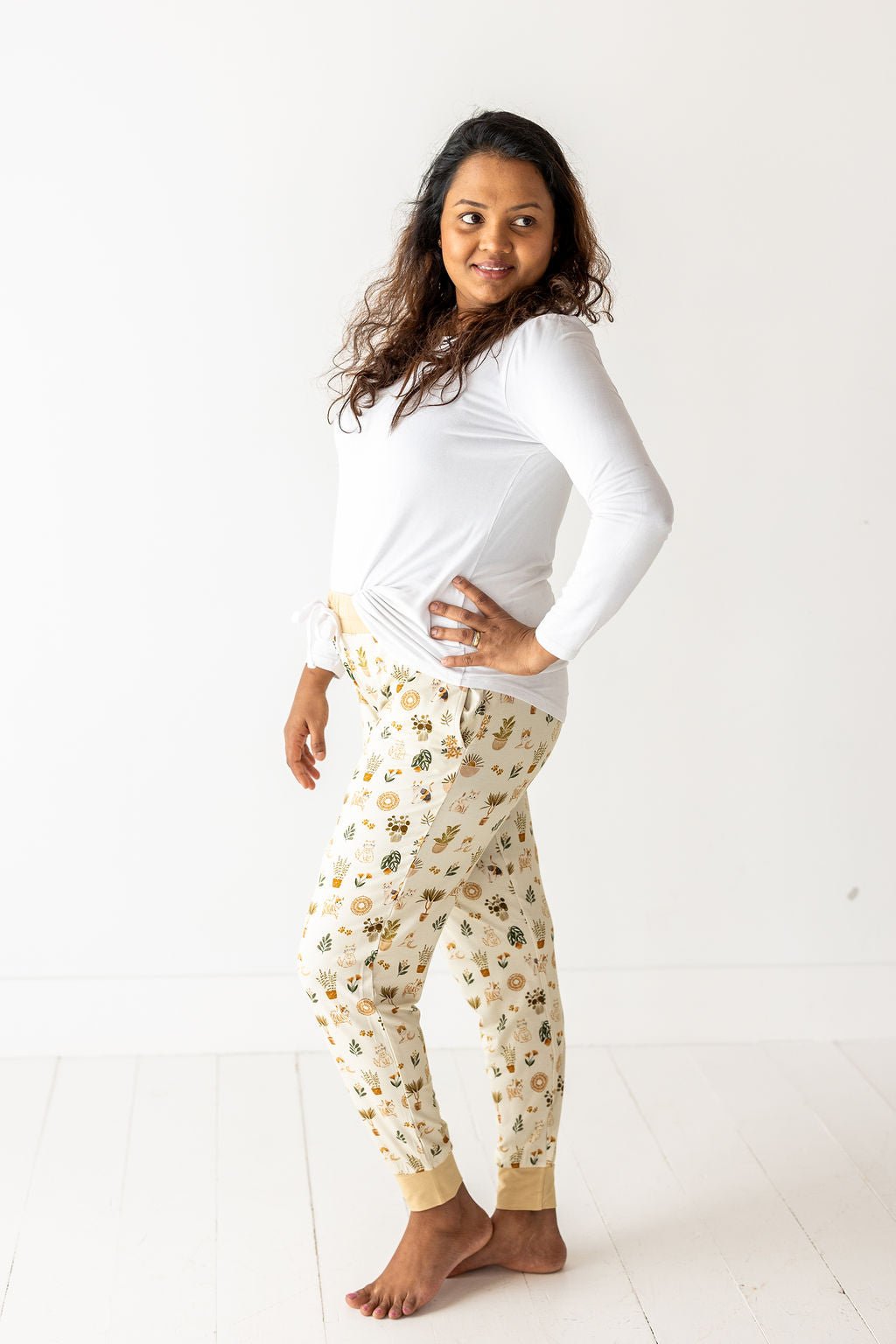 WOMEN'S SLEEPY PANTS - WHISKERS & WALLFLOWERS - The Sleepy Sloth