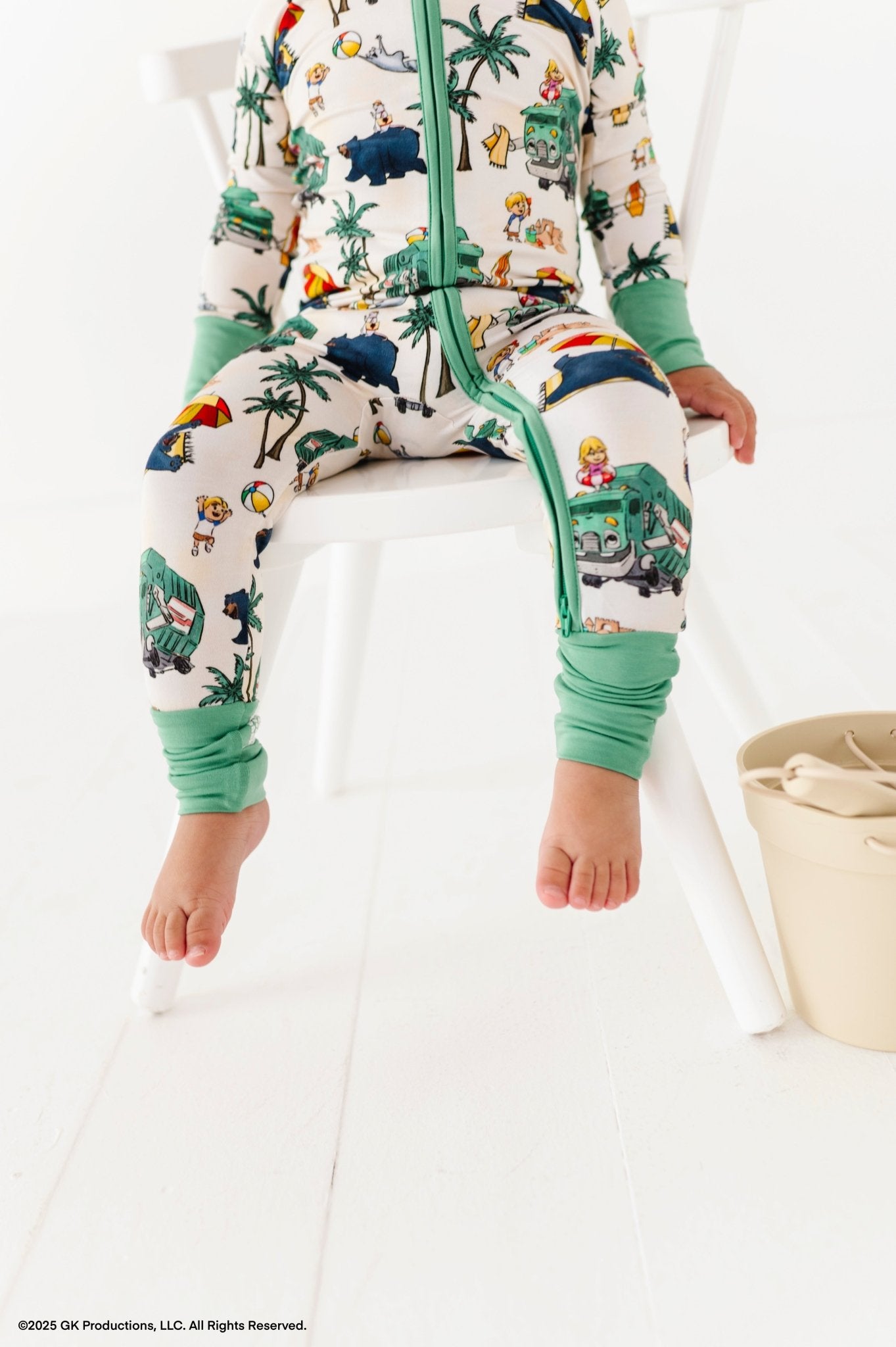 ZIP JAMMIES - TRASH TRUCK™ BEACH DAY - The Sleepy Sloth