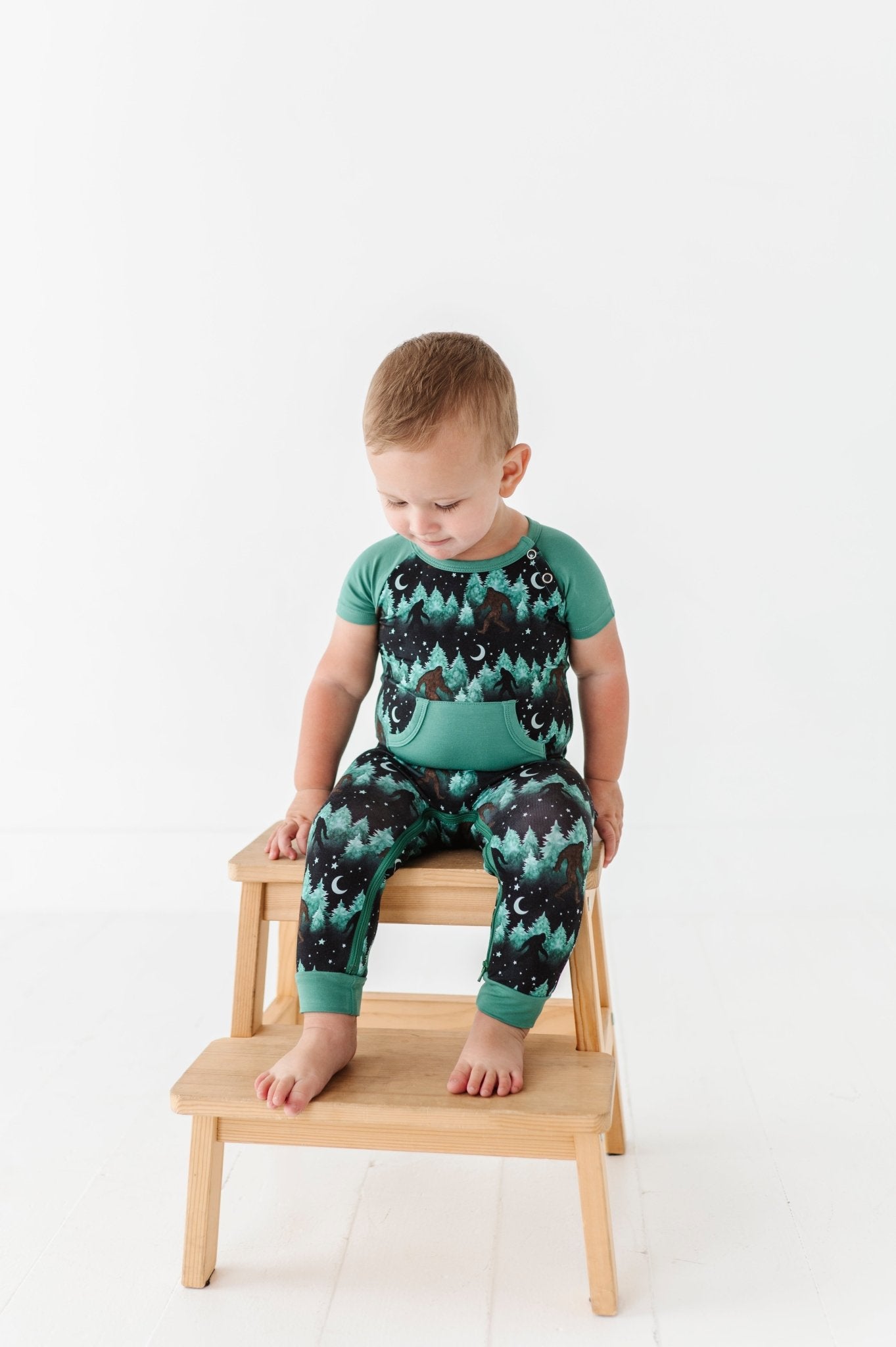 ZIP SHORT SLEEVE LONGALL - GONE SQUACHIN' - The Sleepy Sloth