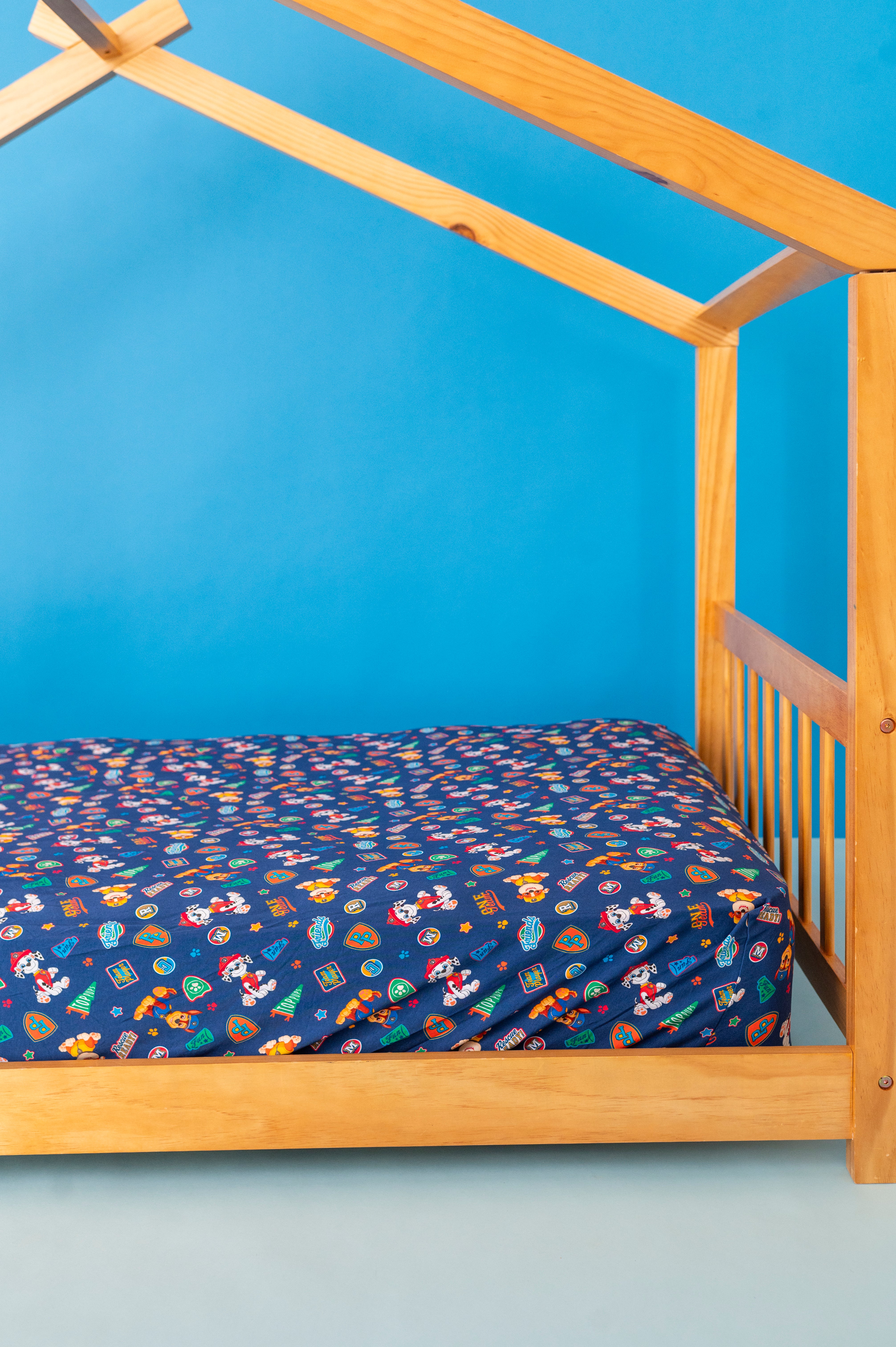 TWIN FITTED SHEET - PAW PATROL™ ALL-STARS PAWsome Blue League