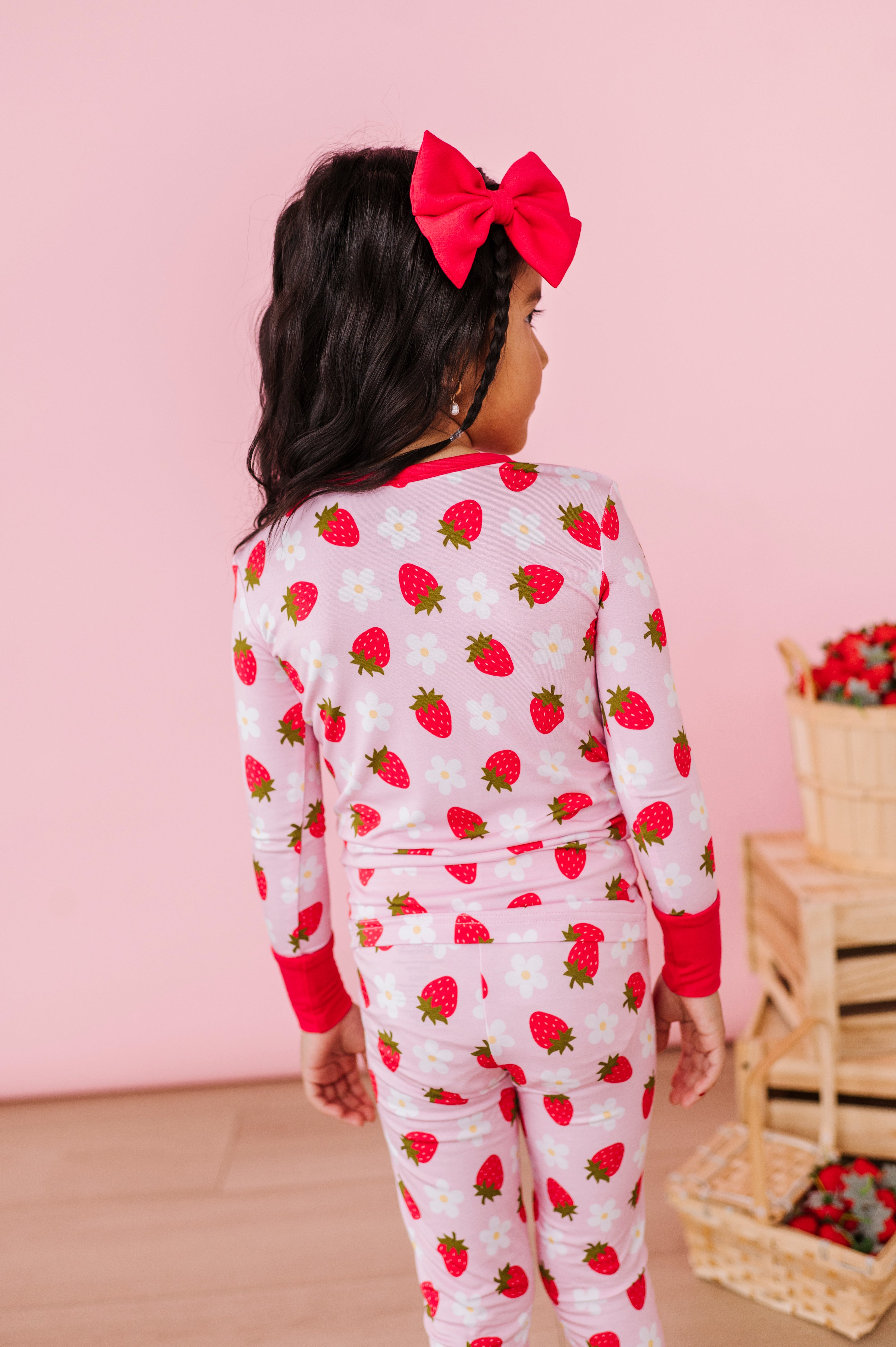 BIG CLIP BOW - STRAWBERRY FIELDS