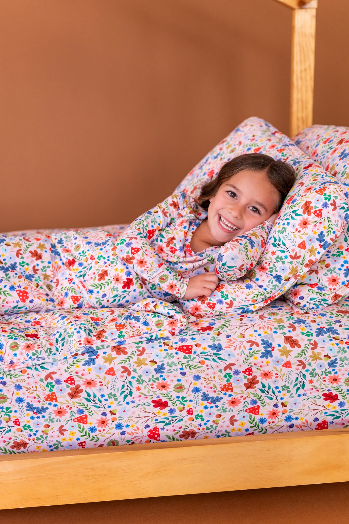 Twin Fitted Sheet - Toadstool Meadow